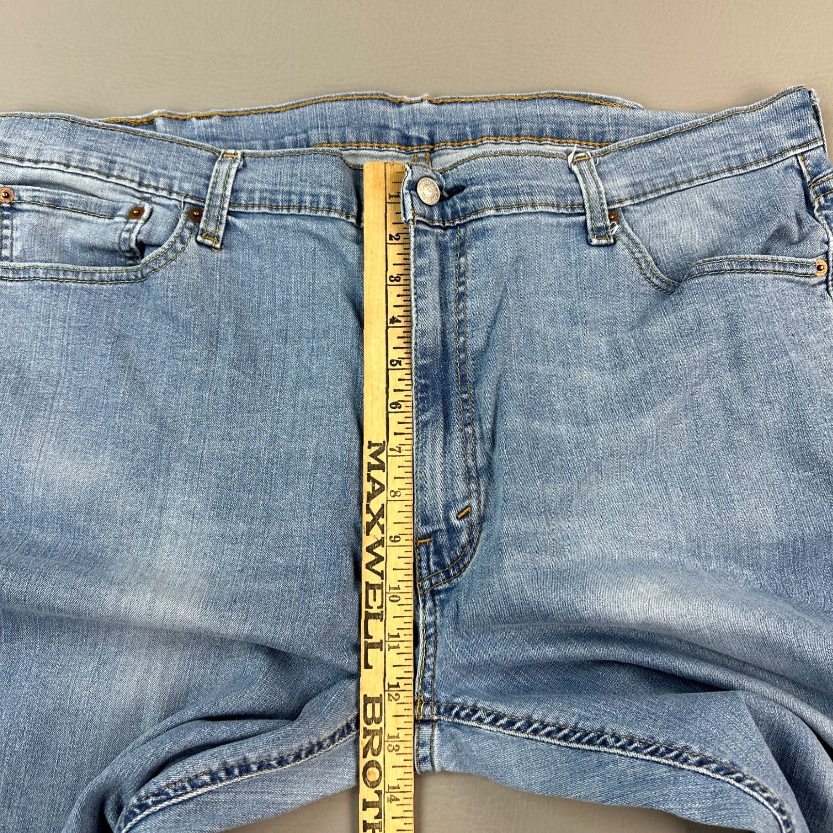 Levi's Levis 541 Jeans Mens 42x30 42x29 Athletic Taper Stretch Denim Medium Wash Casual Size US 42 / EU 58 - 5 Thumbnail