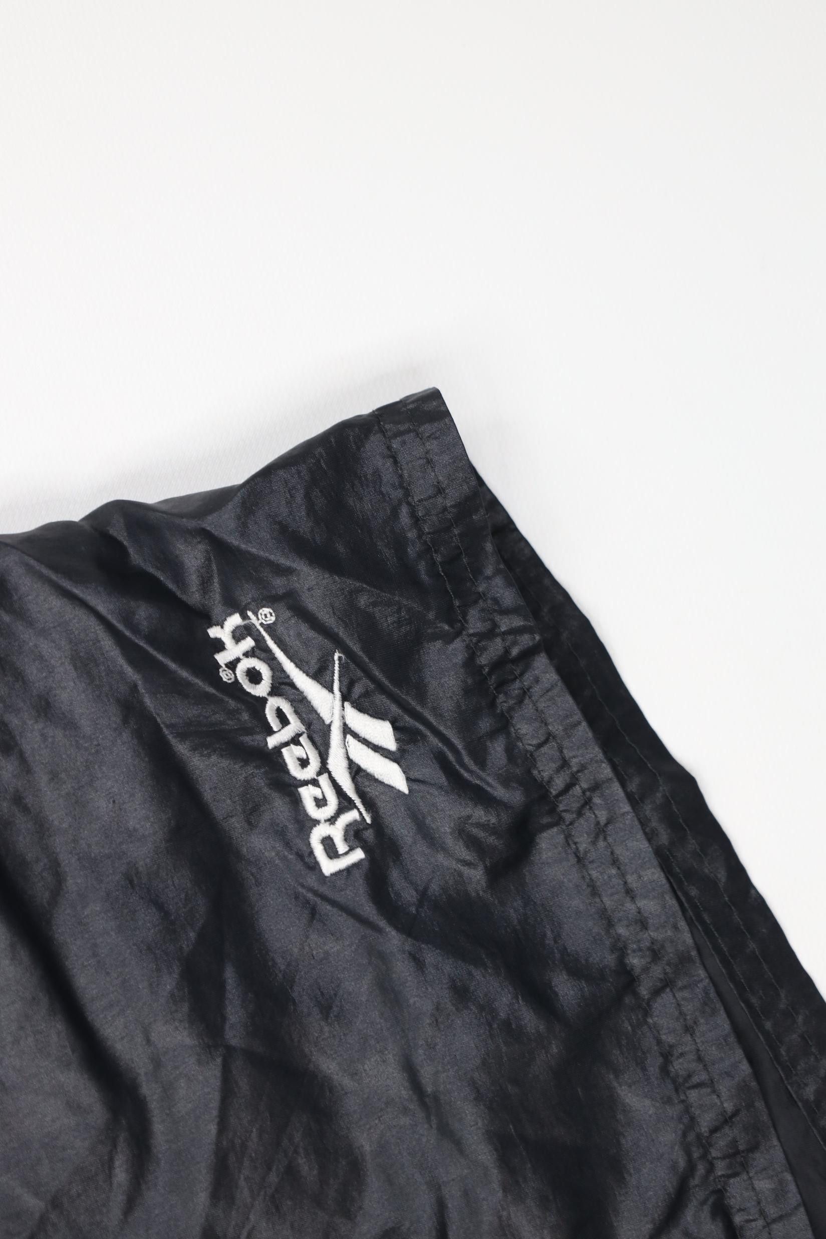 Reebok Vintage 90s Reebok Lined Running Jogging Soccer Shorts Black Size US 34 / EU 50 - 5 Thumbnail