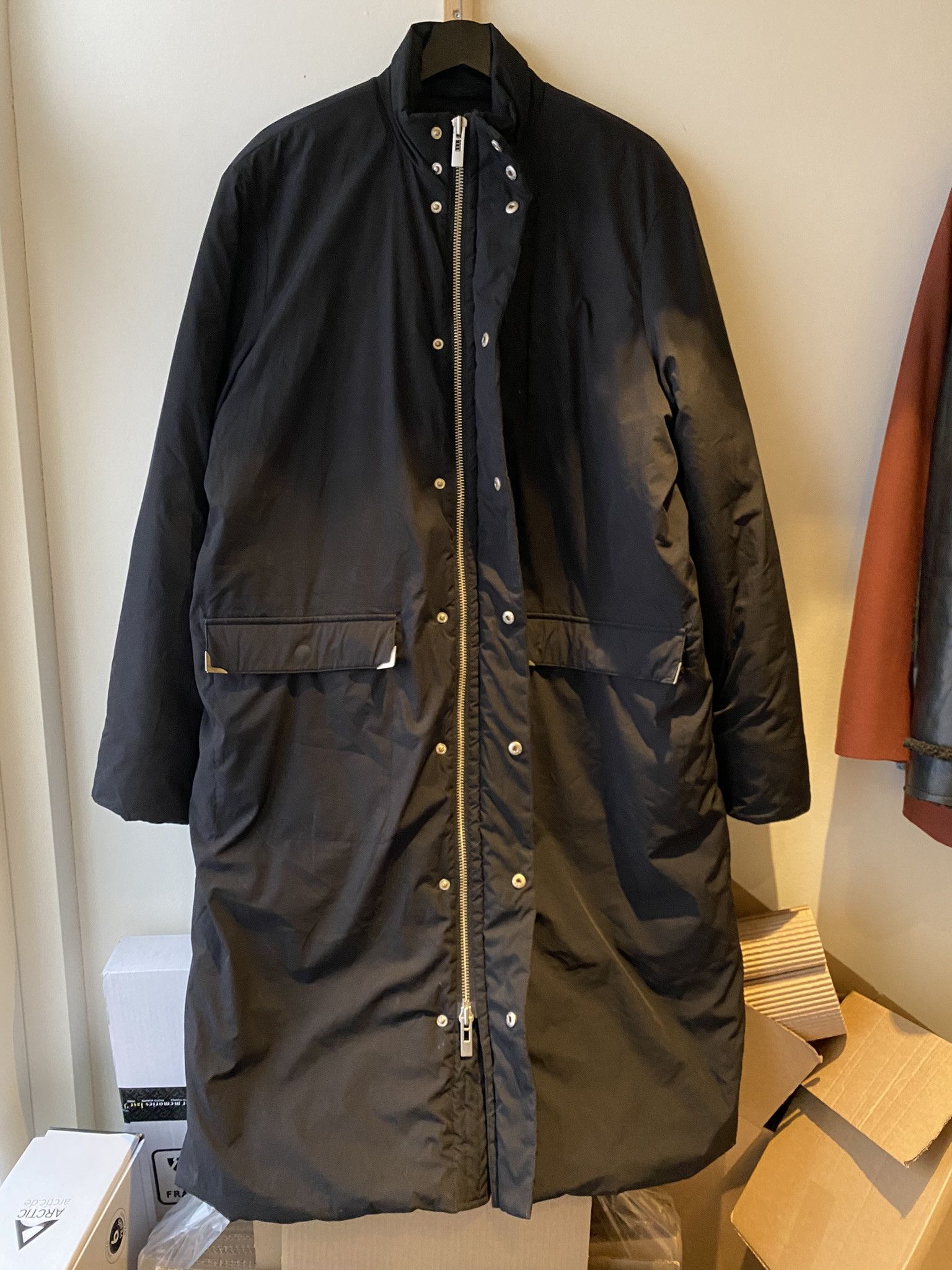 Acne Studios $500 - 48/M - Padded Coat - Black Size US M / EU 48-50 / 2 - 6 Thumbnail