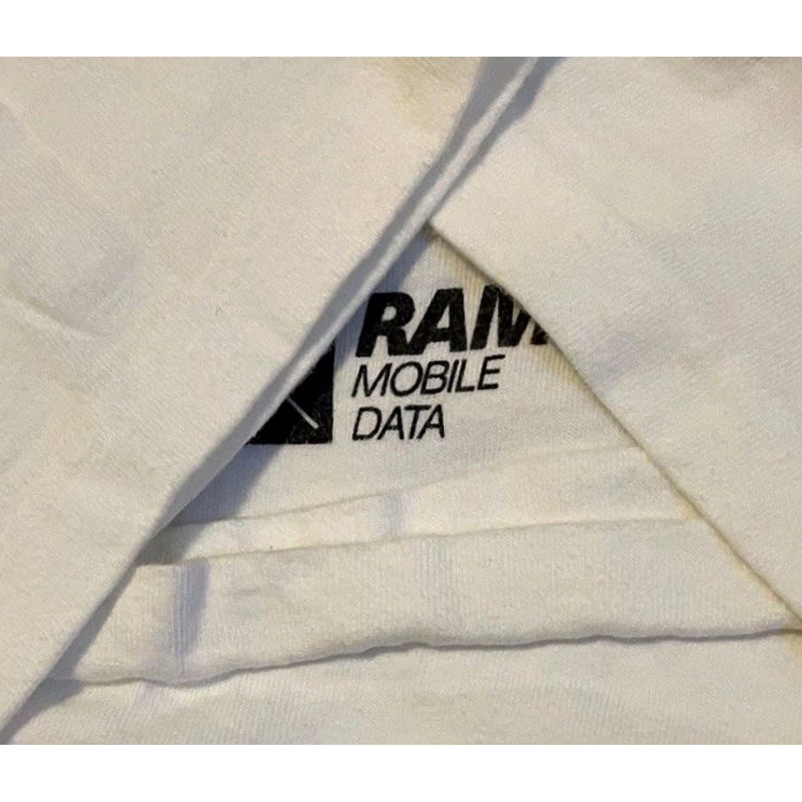Apple VINTAGE RAM Mobile Data Faded Shirt XL White, Single Stitch, 90s, Cell Phone, Tech, Vintage 1990s Shirt Mens XL Size US XL / EU 56 / 4 - 5 Thumbnail