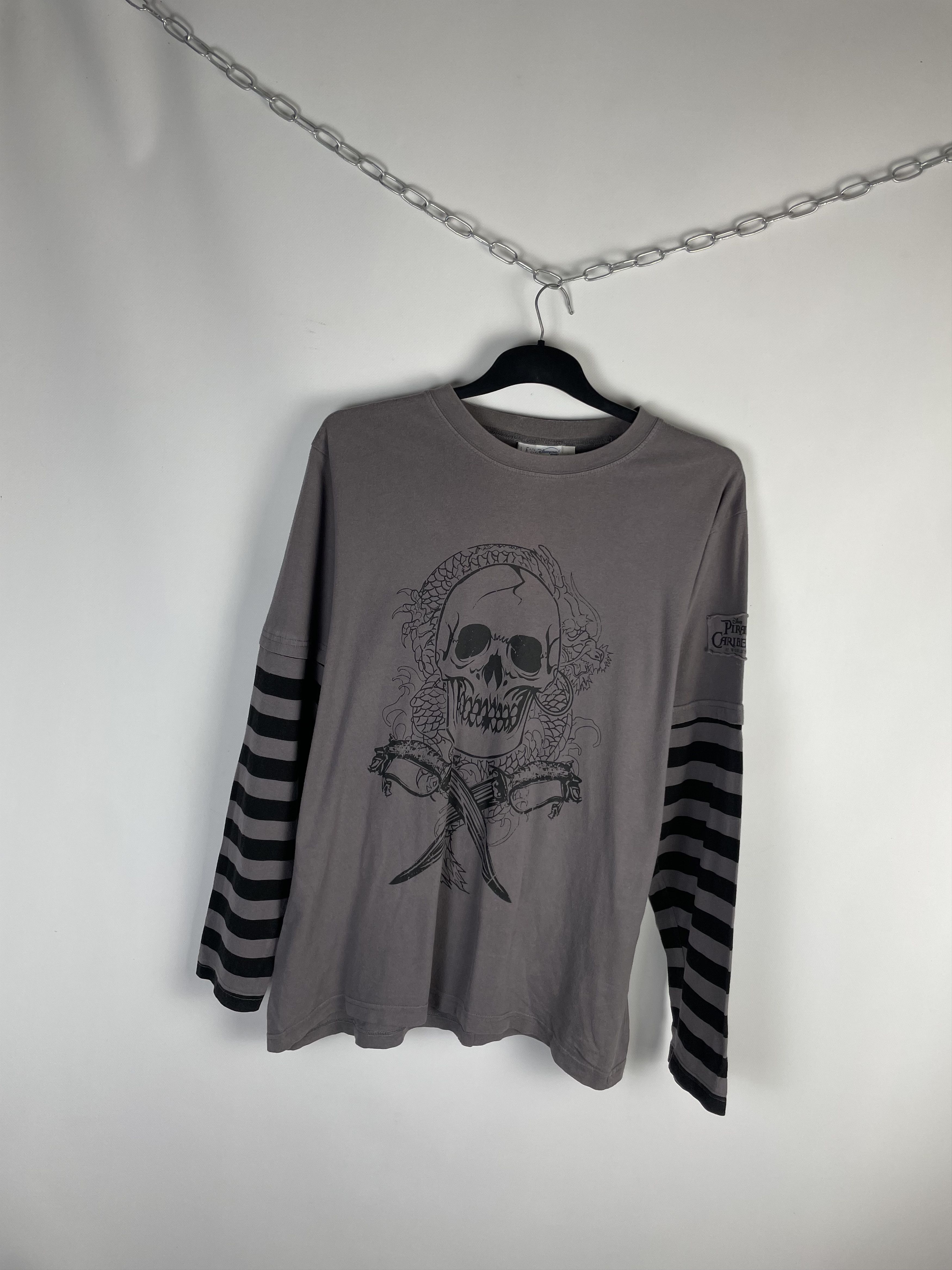 Disney Pirates of The Caribbean Vintage Longsleeve Size US L / EU 52-54 / 3 - 2 Thumbnail