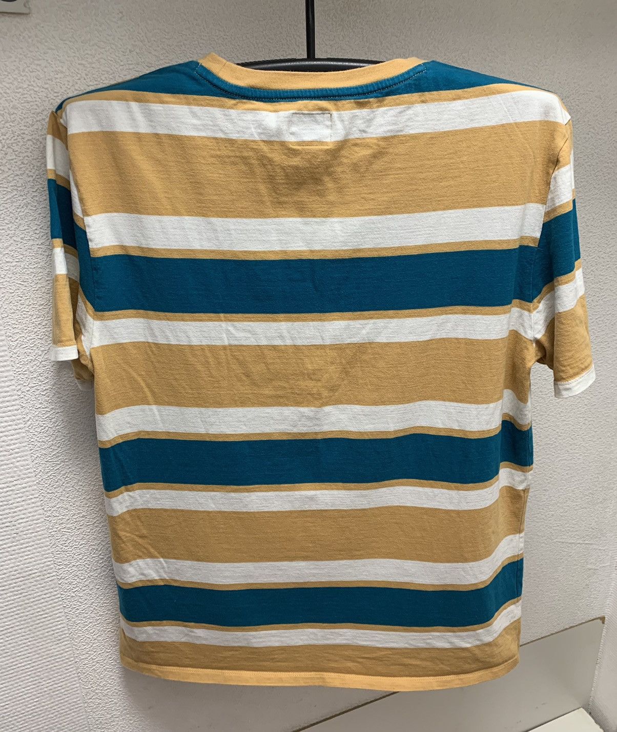 Guess Guess Los Angeles striped t-shirt M sz Size US M / EU 48-50 / 2 - 7 Thumbnail