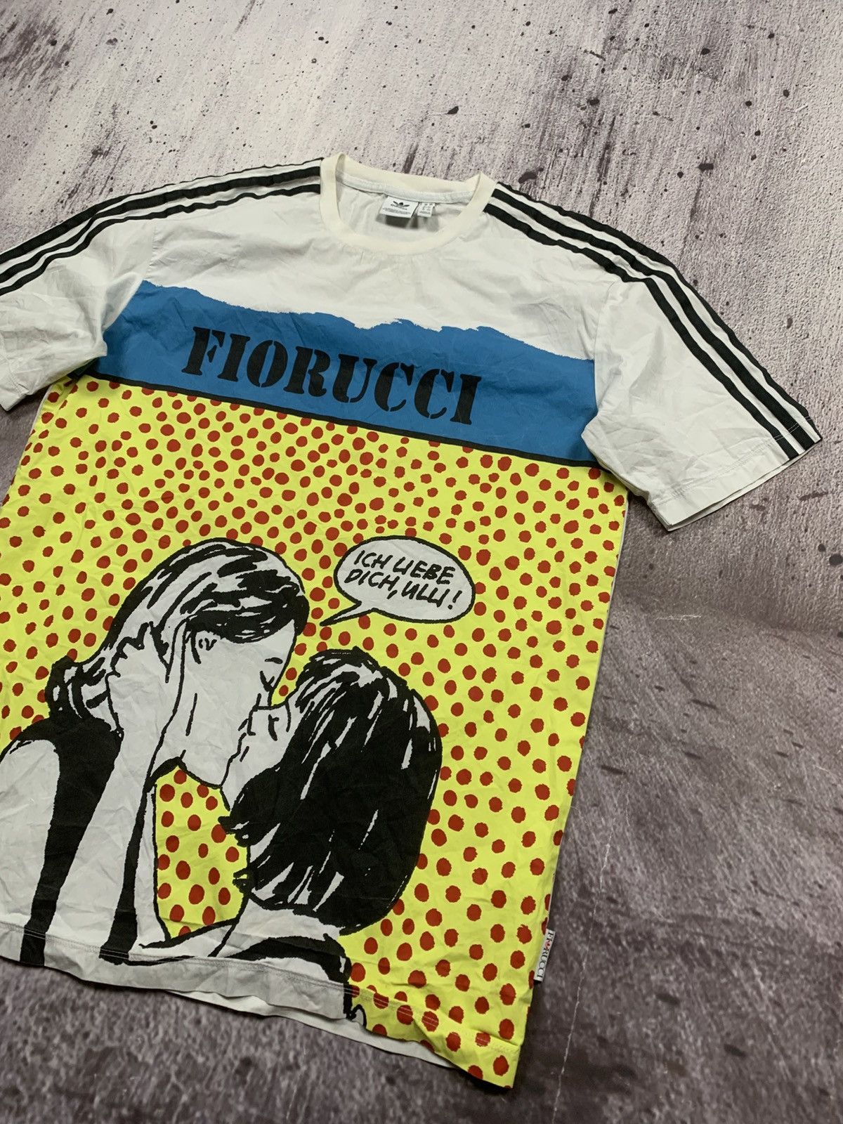 Adidas Adidas Fiorucci Tee Vintage Kiss Logo Avantgarde Style Y2k Size US M / EU 48-50 / 2 - 2 Thumbnail