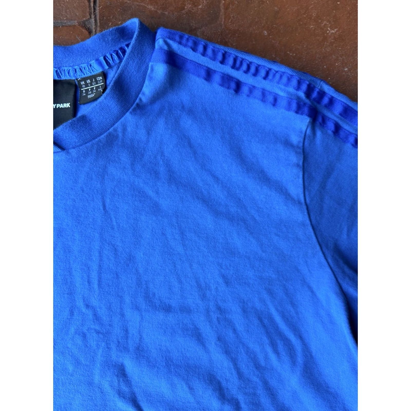 Adidas Adidas Ivy Park Crop Top T-Shirt Women’s Small Blue Shirt Short Sleeve Round Neck Pullover Tank Cropped Sport Mens? Size S / US 4 / IT 40 - 6 Thumbnail