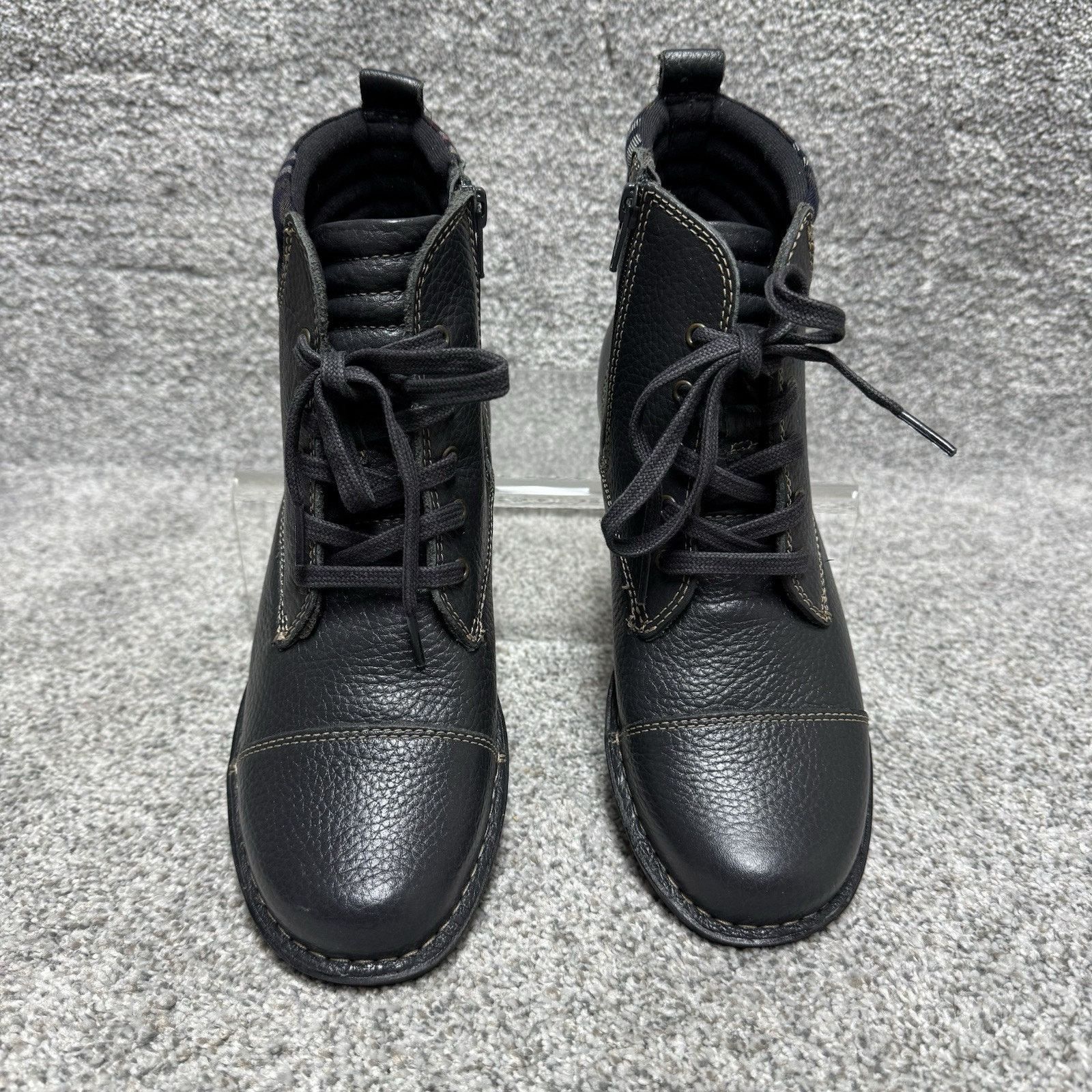 Clarks Clarks Boots Womens Size 7 Grunge Combat Ankle Leather Size US 7 / IT 37 - 3 Thumbnail