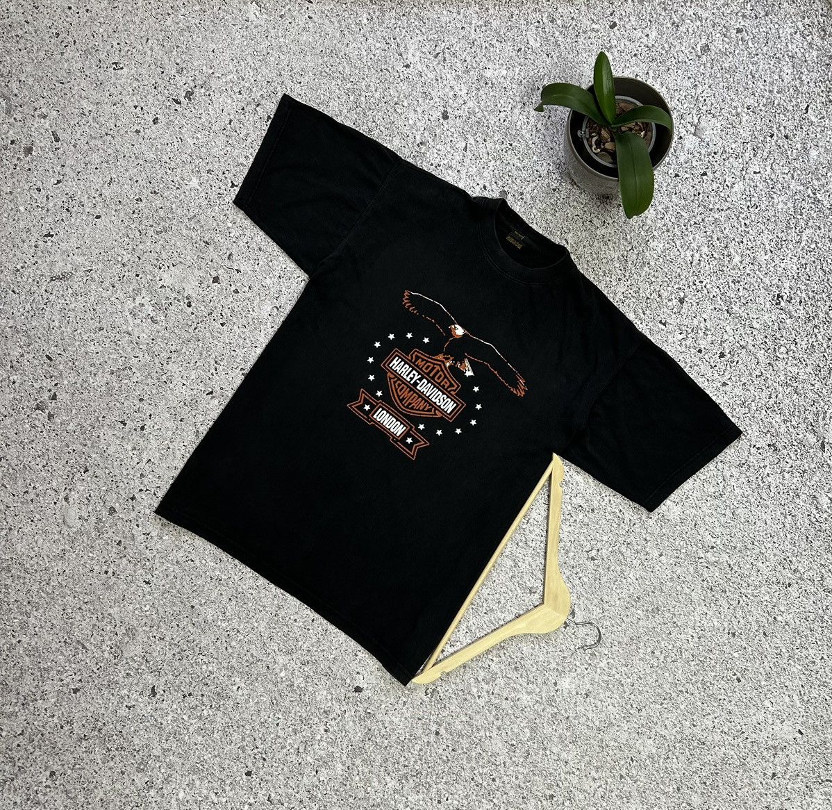 Band Tees × Harley Davidson × Vintage 🦅 Vintage Harley Davidson London Logo Eagle T-Shirt Size US XXL / EU 58 / 5 - 1 Thumbnail