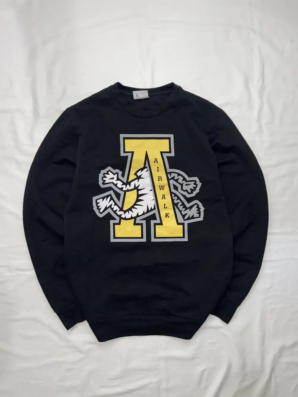 Airwalk VINTAGE AIRWALK Y2K SWEATSHIRT SKATE STREETWEAR AFFLICTION Size US S / EU 44-46 / 1 - 1 Thumbnail