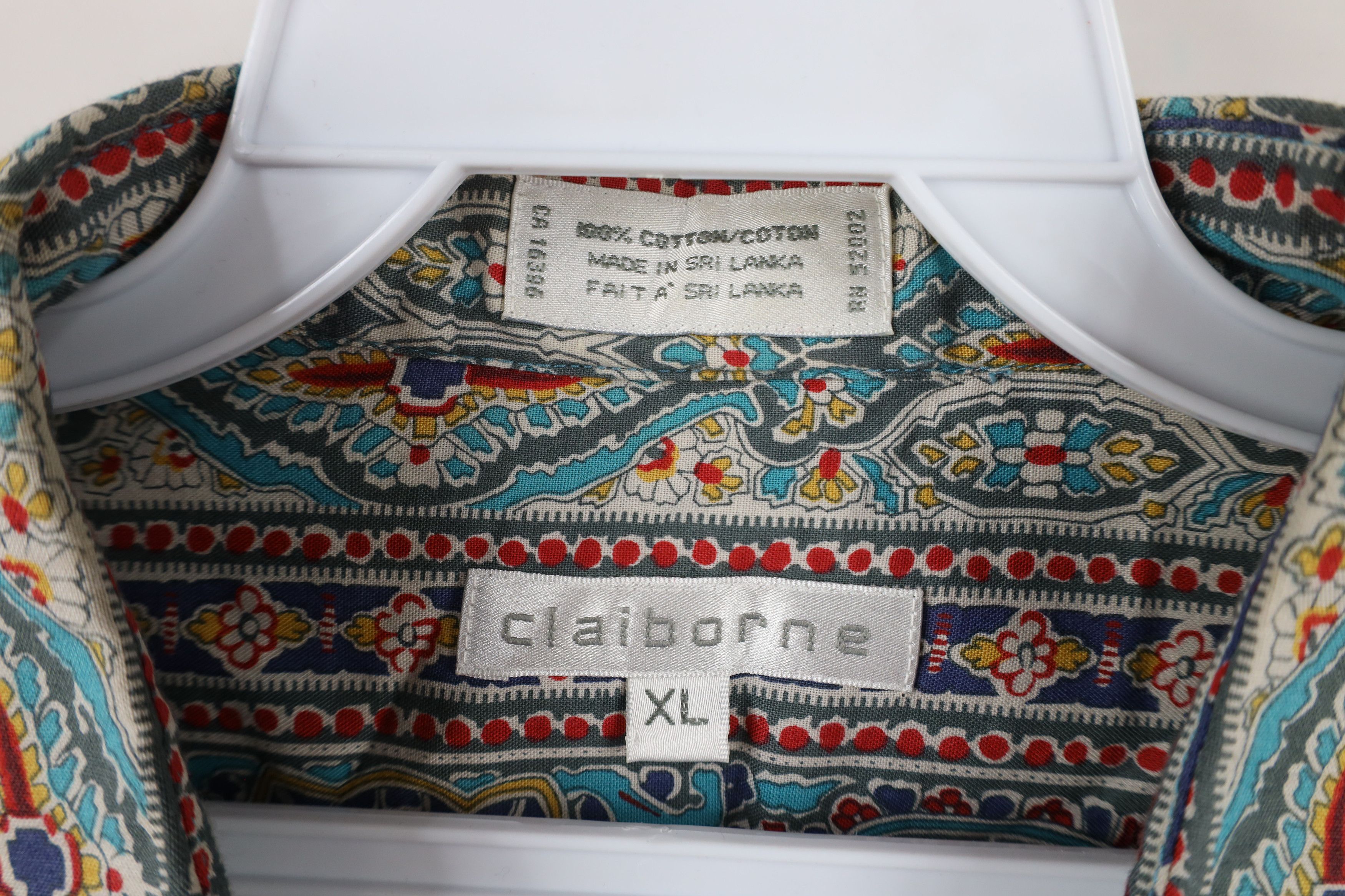 Vintage Vintage 90s Streetwear Tapestry Collared Button Shirt Size US XL / EU 56 / 4 - 7 Thumbnail