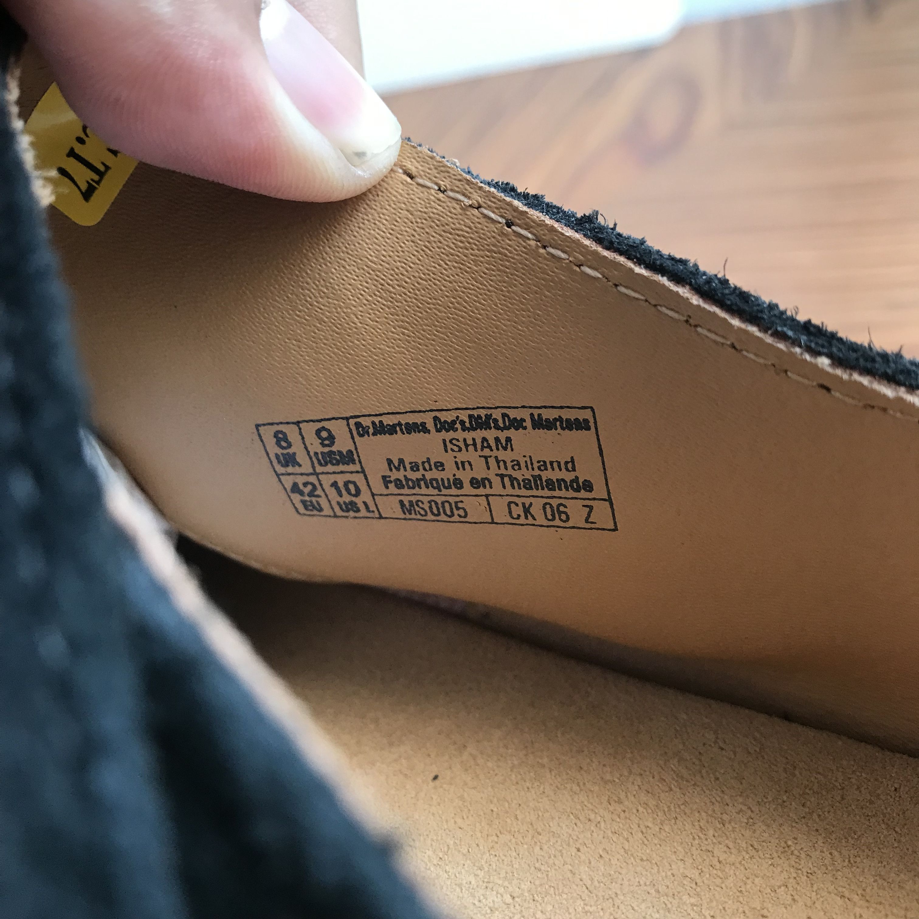 Dr. Martens Dr Martens Isham Dessert Oasis Suede Yellow Stitch Shoe Size US 9 / EU 42 - 10 Thumbnail