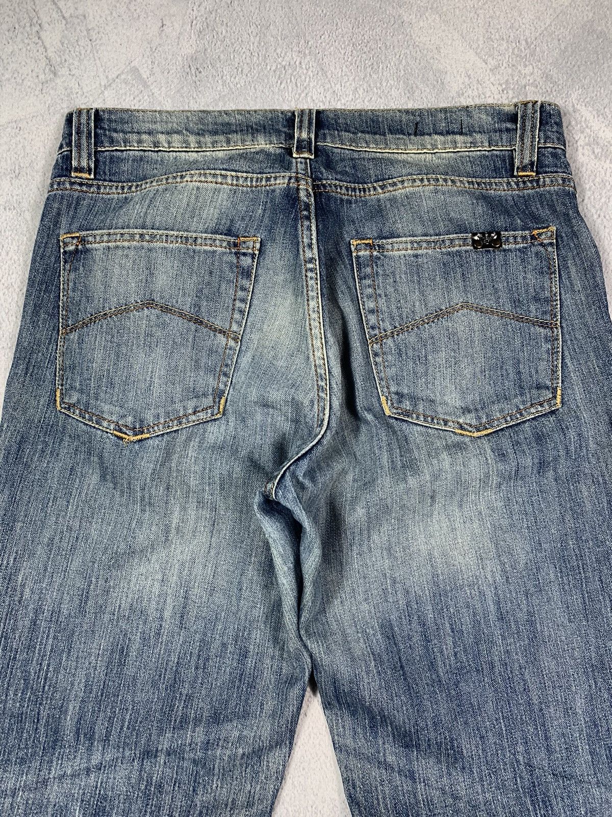 Giorgio Armani × Vintage Vintage Y2K Giorgio Armani faded straight jeans streetwear Size US 30 / EU 46 - 10 Thumbnail