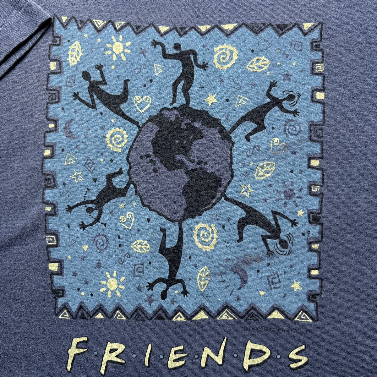 Warner Bros Vintage 90s Friends Tv show series Film movie promo tee Size US XL / EU 56 / 4 - 4 Thumbnail