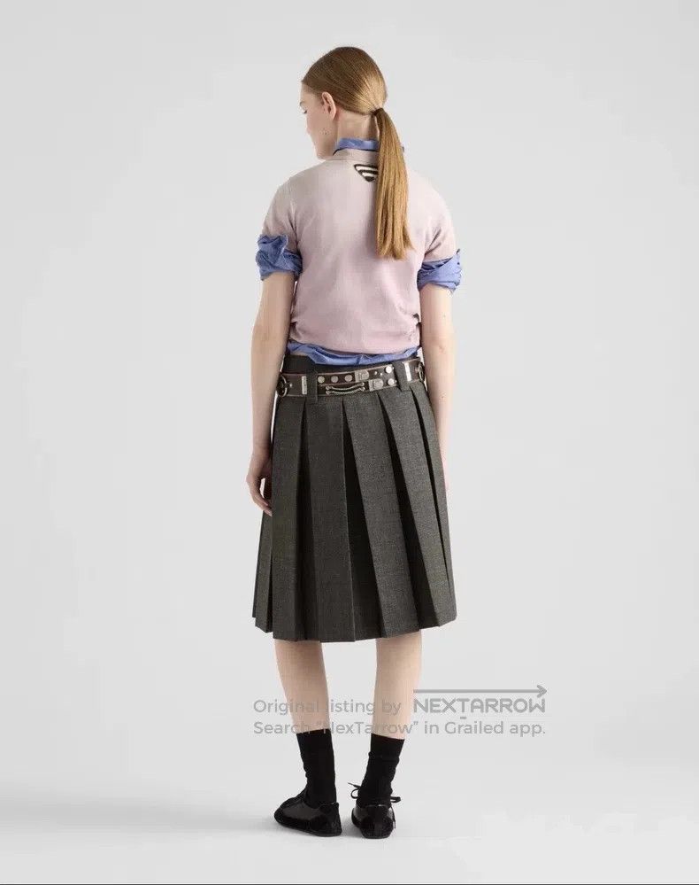 Prada Prada Pink letter print T-shirt Size XS / US 0-2 / IT 36-38 - 2 Thumbnail
