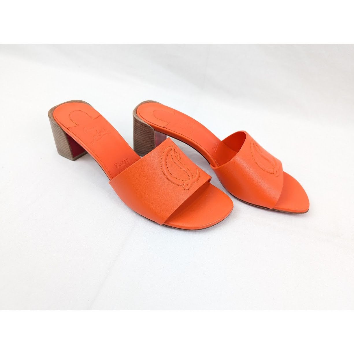 Christian Louboutin o1rshd1 Nappa Heel Mule in Vitamine/Lin Vitamine Size US 9 / IT 39 - 11 Thumbnail