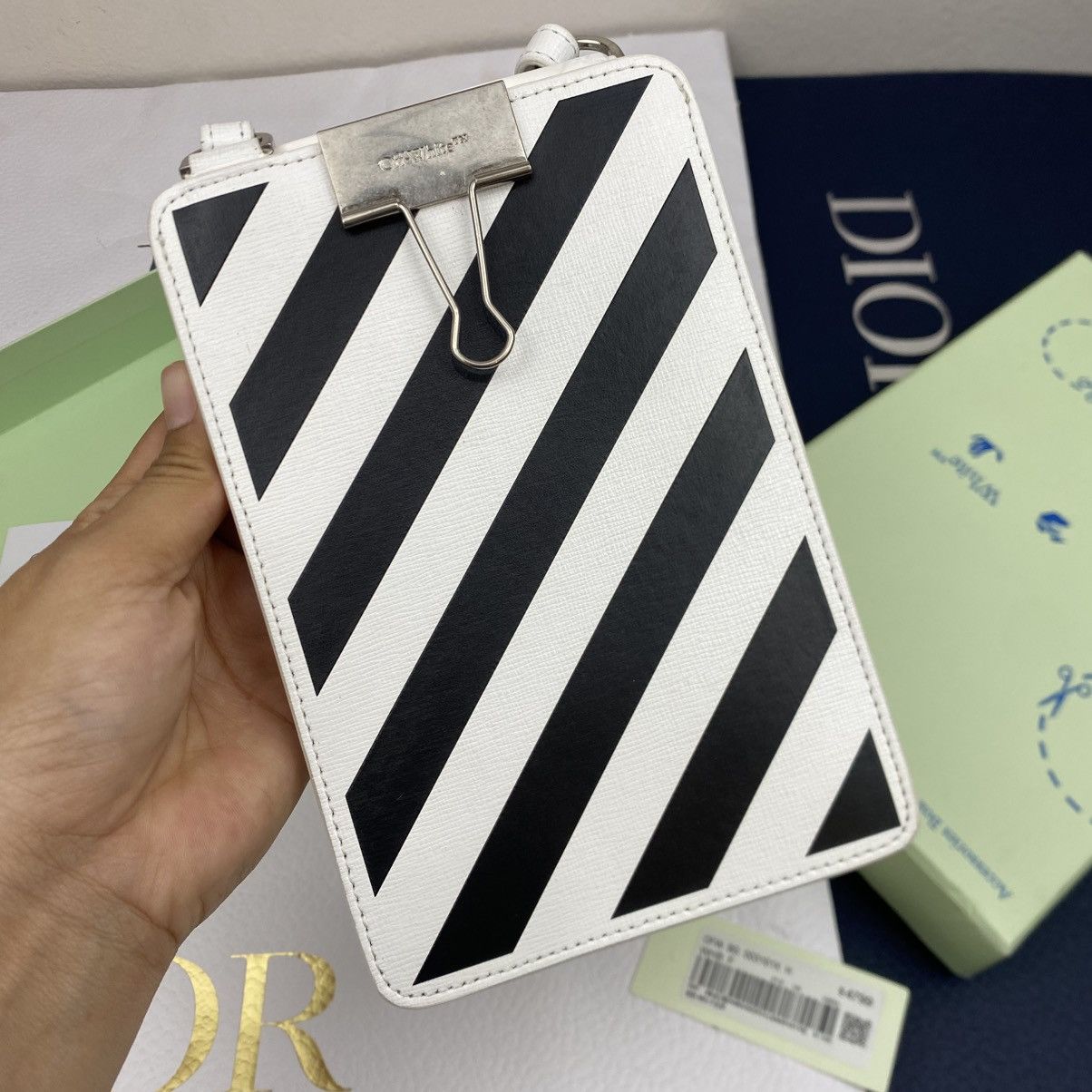 Off-White Off White Virgil Abloh Logo Crossbody Shoulder IPHONE Bag Size ONE SIZE - 12 Thumbnail