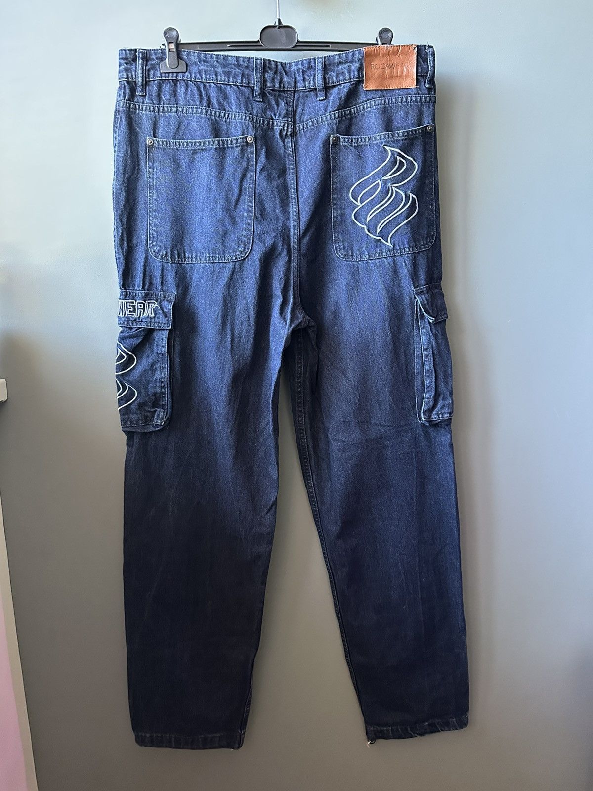 Rocawear Rocawear Denim Cargo Pants Size 36x34 Size US 36 / EU 52 - 1 Thumbnail