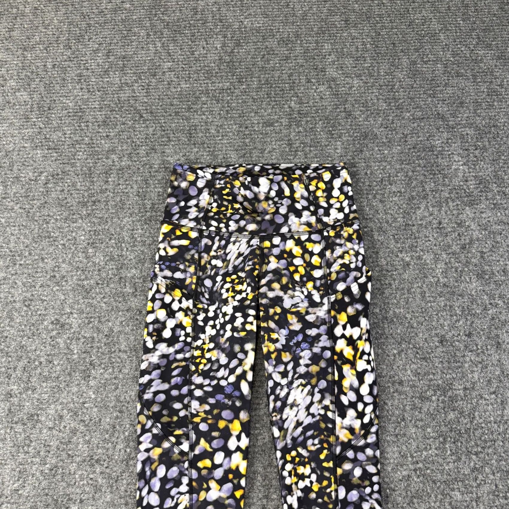 Lululemon Lululemon Womens 2 Ankle Pockets Yoga Gym Leggings Multicolor Print Size 26" / US 2 / IT 38 - 2 Thumbnail