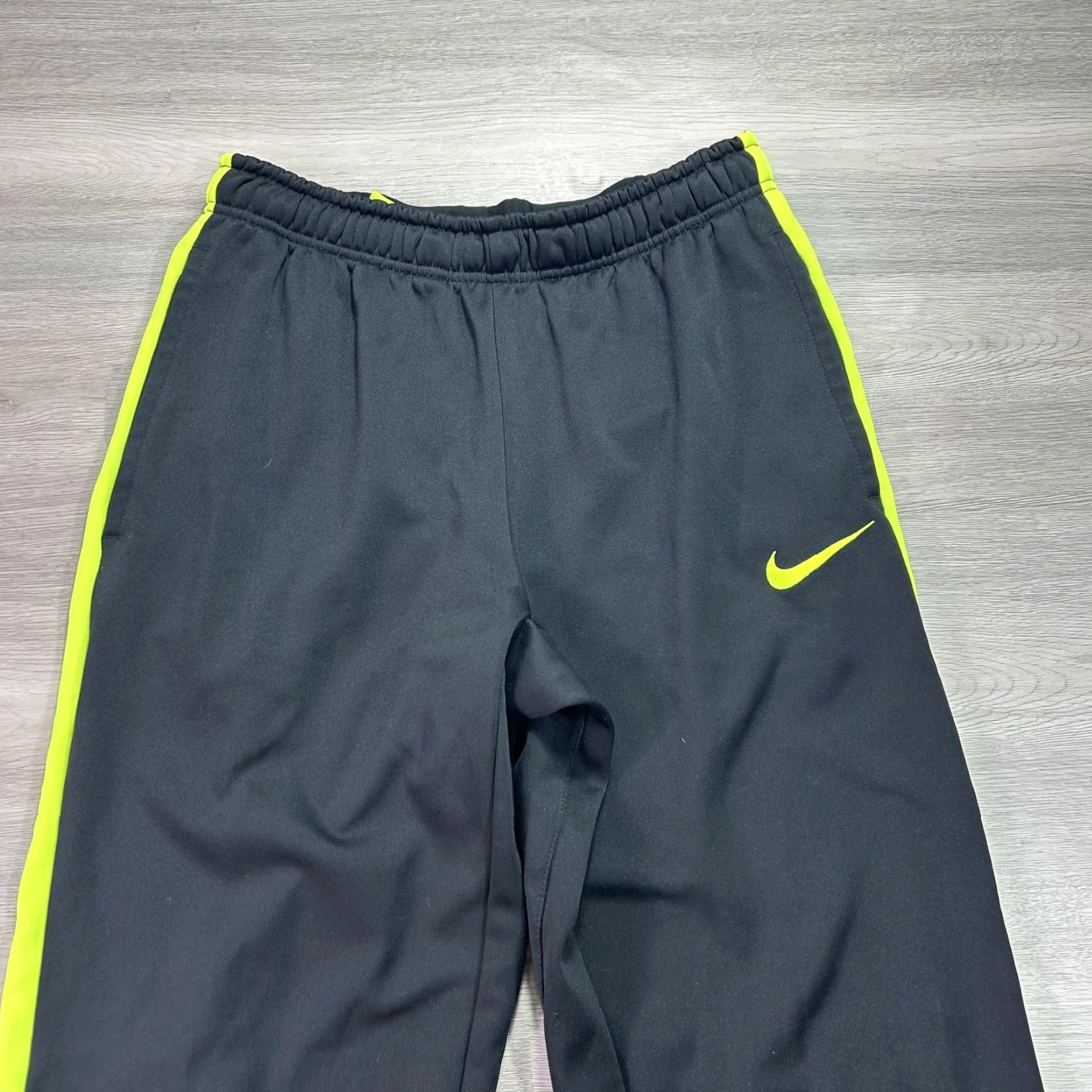 Nike Nike Therma-FIT Track Pants Mens M Black Fleece Stripe Athletic 646676-011 Size US 31 - 3 Thumbnail