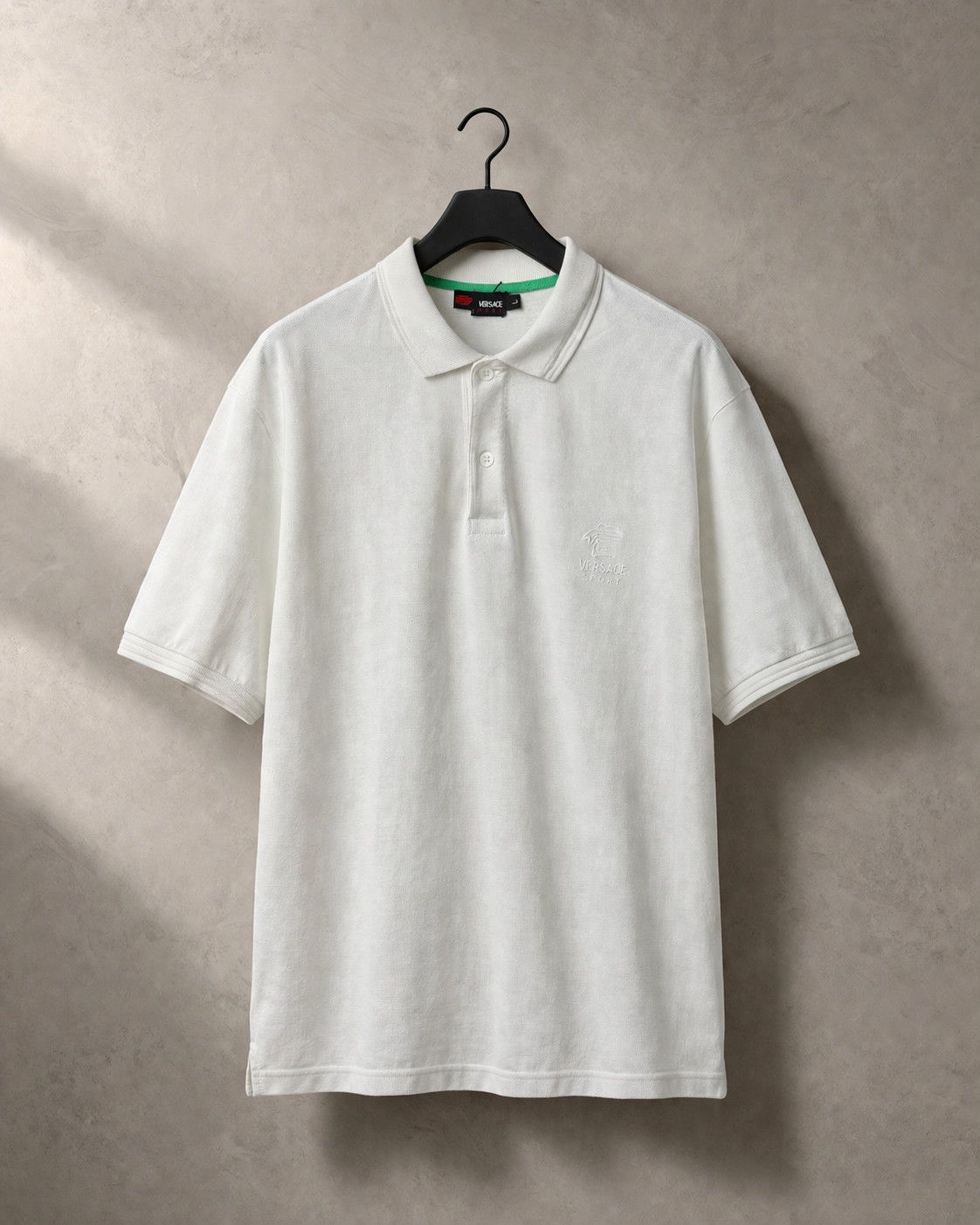 Versace Versace polo 90s tee shirt jersey old money Size US L / EU 52-54 / 3 - 1 Thumbnail
