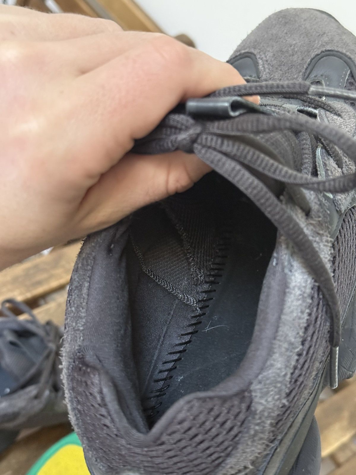 Yeezy Yeezy 500 Utility Black Size US 9 / EU 42 - 9 Thumbnail