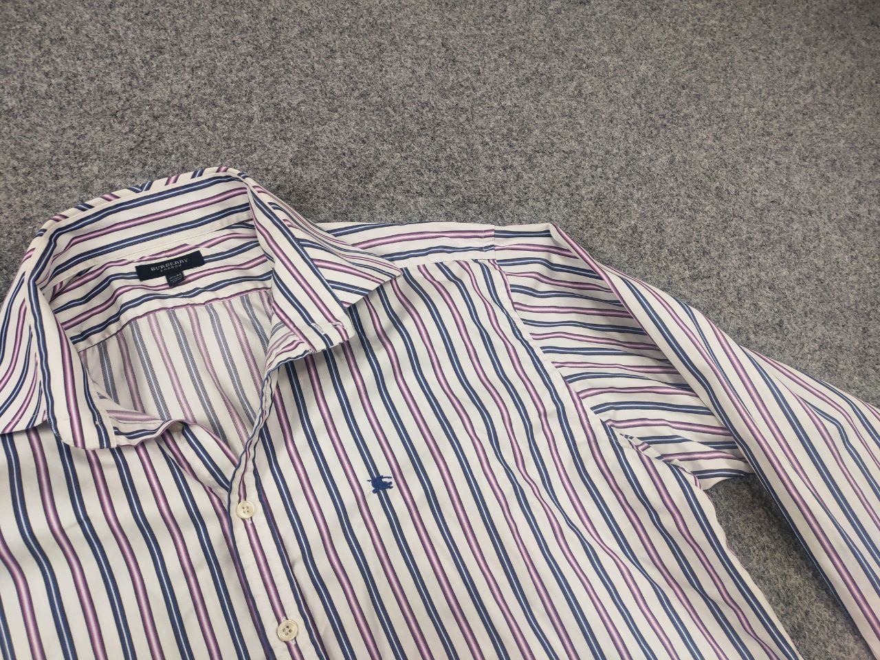 Burberry Vintage Burberry London loose shirt thin stripes cufflinks Size US XL / EU 56 / 4 - 6 Thumbnail