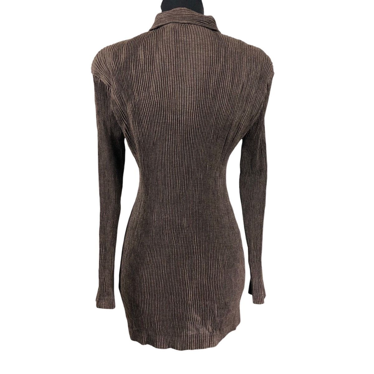 Pleats Please Issey Miyake Vintage Issey Miyake Pleats Please A/W 2008 Pleated Top Size M / US 6-8 / IT 42-44 - 14 Thumbnail