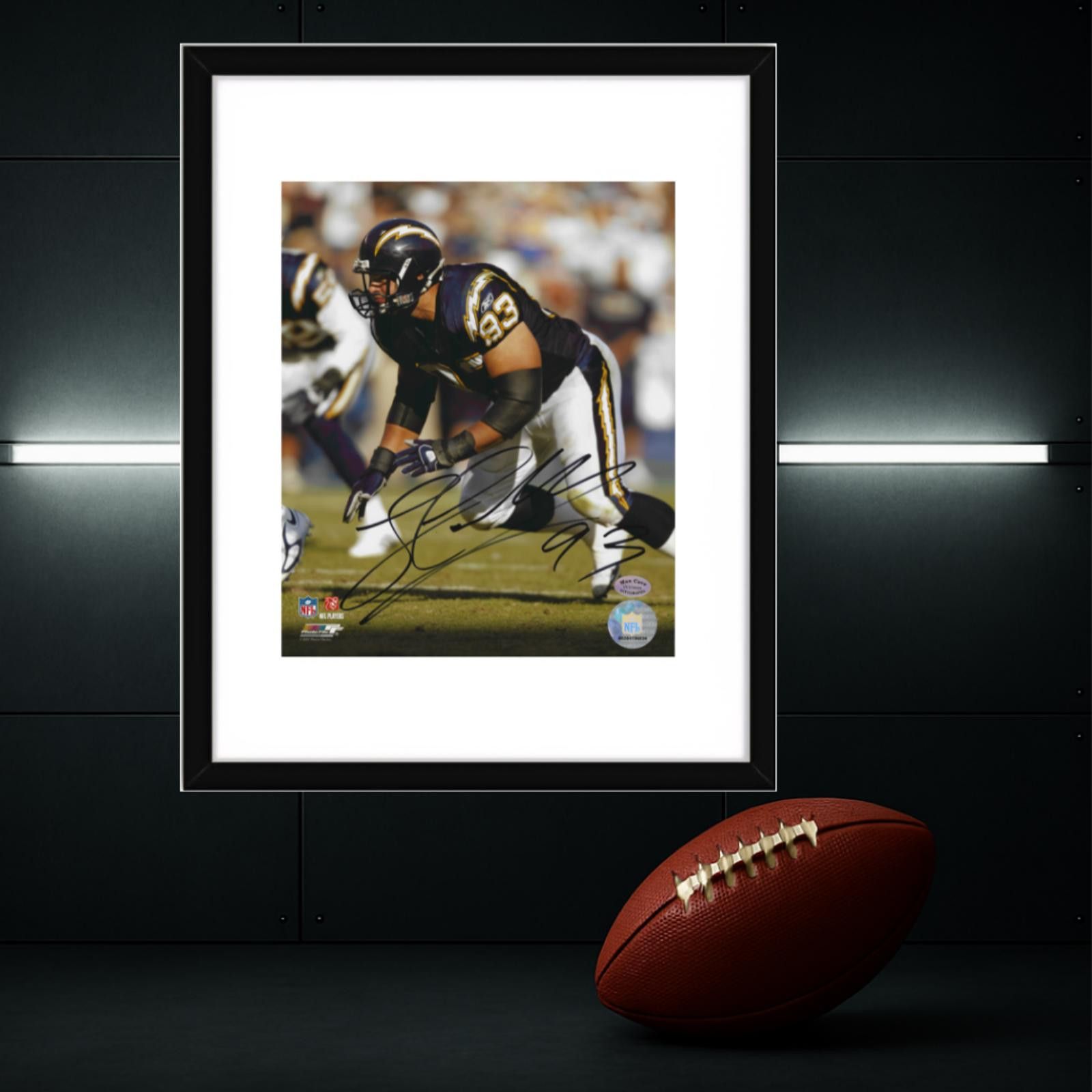 Other Luis Castillo Autographed 8x10 Photo With COA W/Frame Size ONE SIZE - 1 Thumbnail