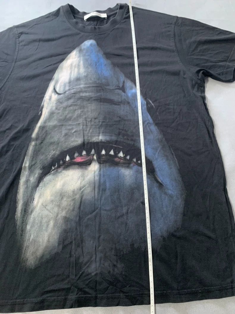 Givenchy Givenchy Great White Shark Print Short Sleeve Size US XS / EU 42 / 0 - 7 Thumbnail