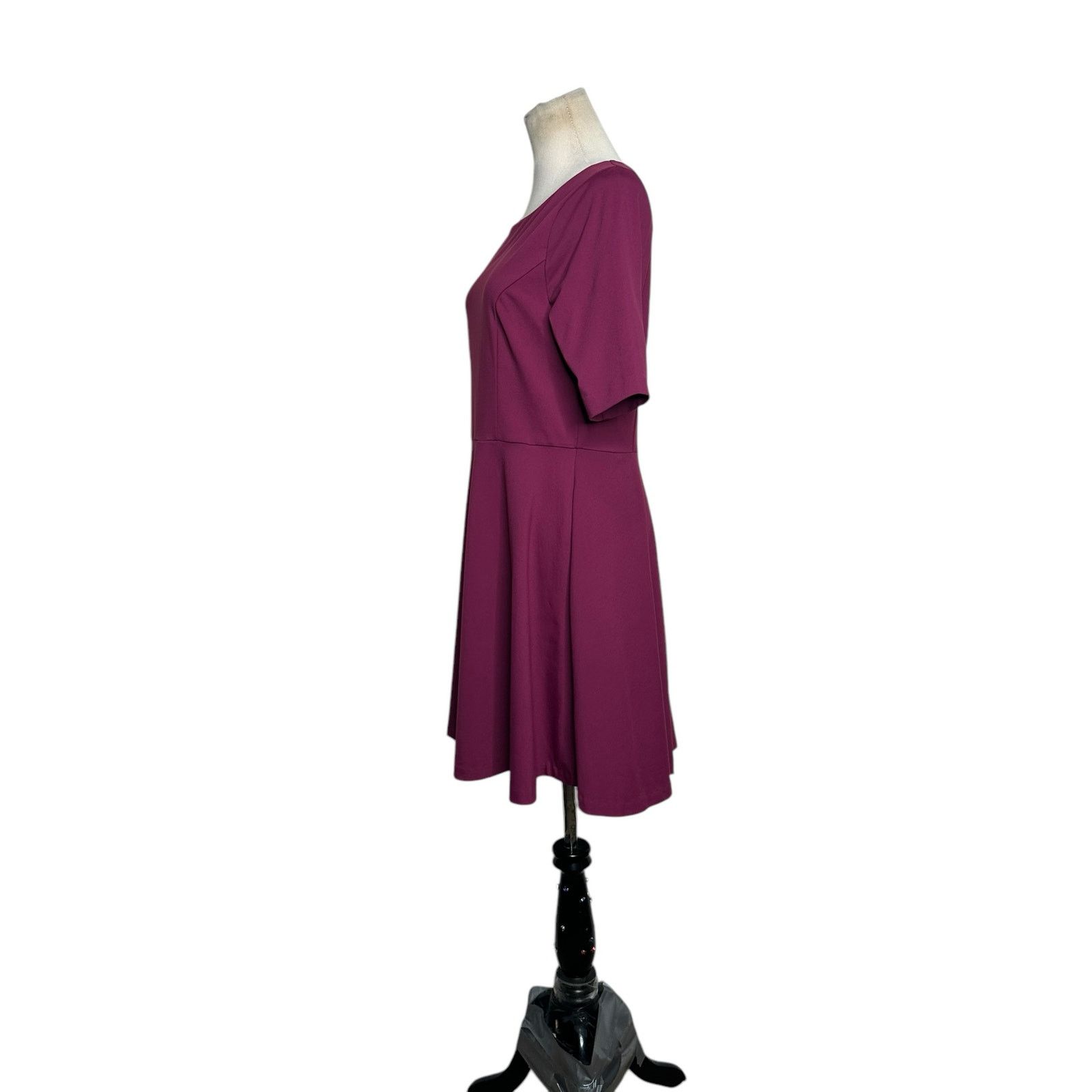 Cynthia Rowley Cynthia Rowley plum fit and flare mini dress size 8 Size M / US 6-8 / IT 42-44 - 7 Thumbnail