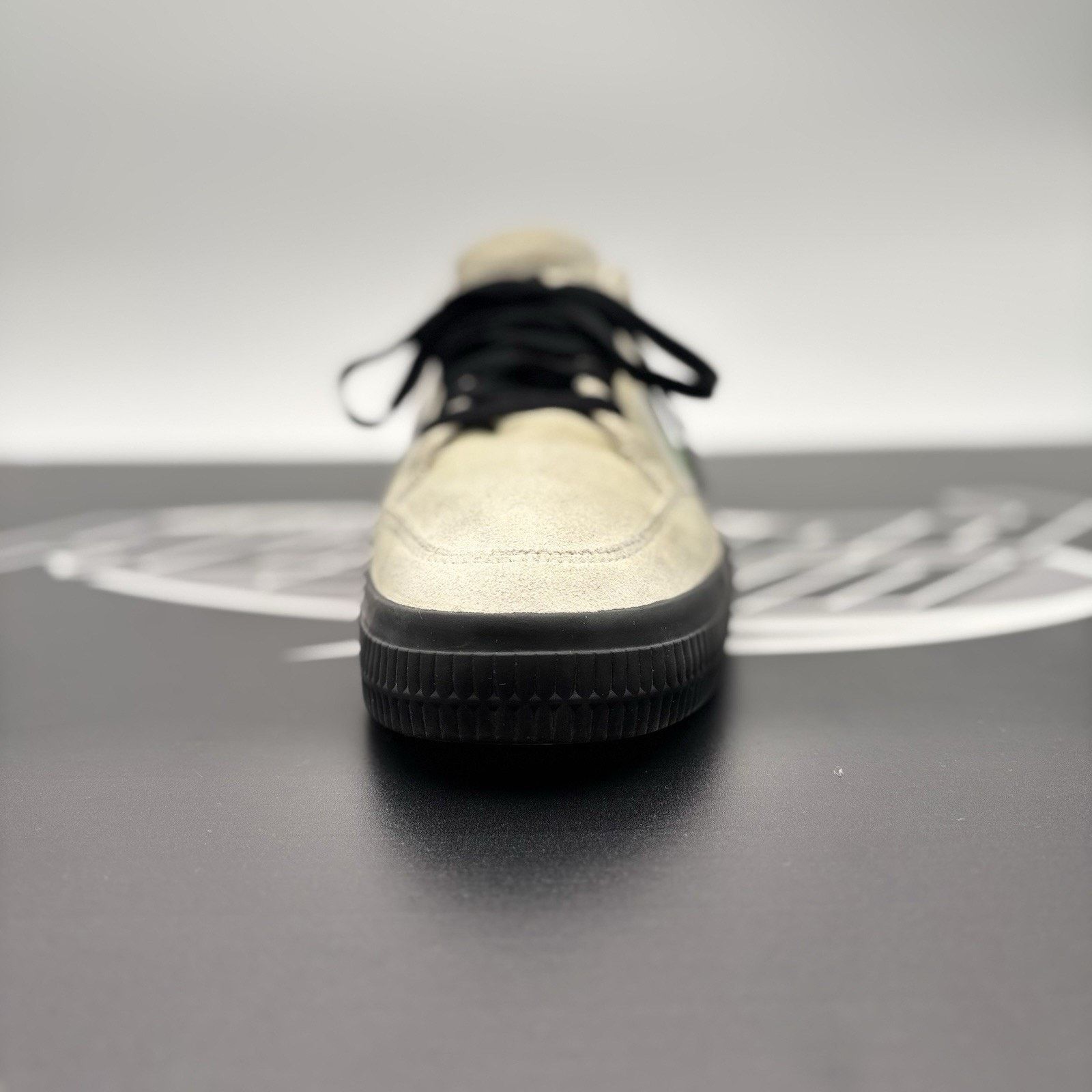 Off-White Off-White Vulc Sneaker ' Canvas White, Black ' | GOOD COND! Size US 8 / EU 41 - 15 Thumbnail