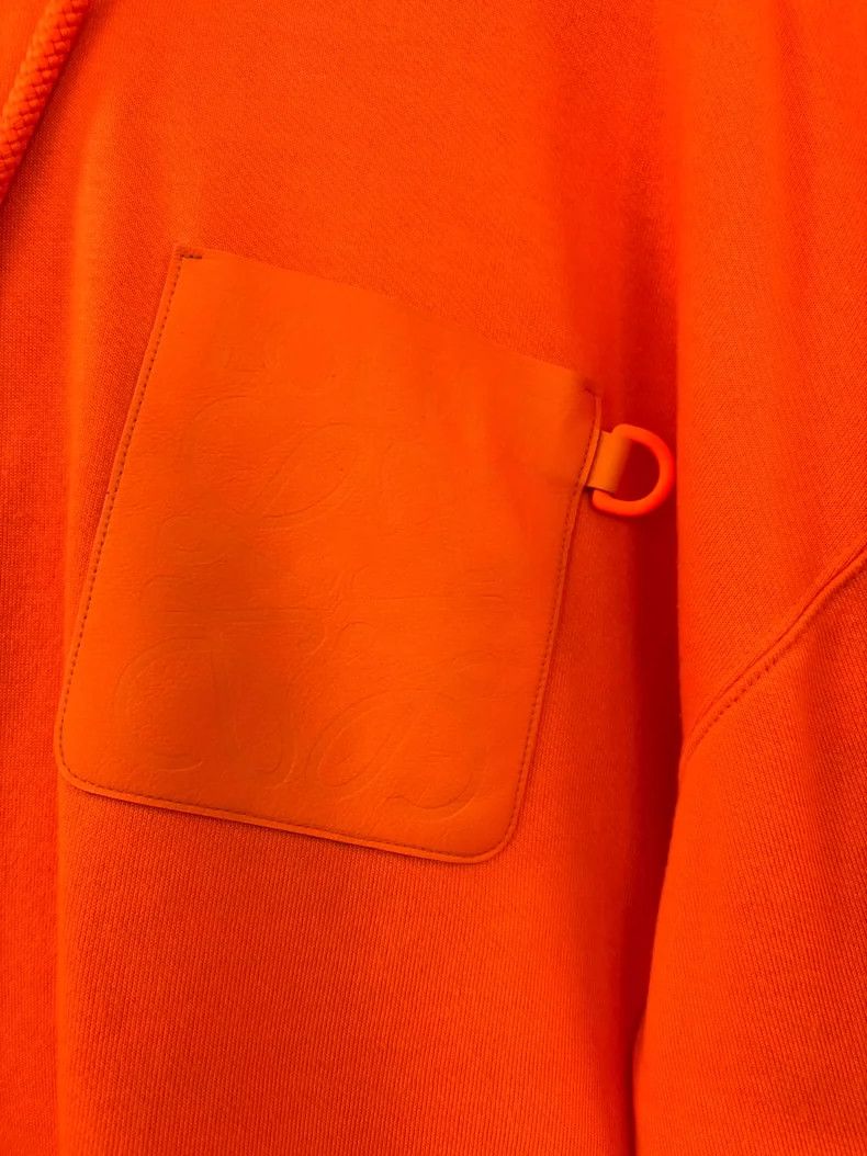 Loewe LOEWE Pure color Logo leather patch hoodie Size US S / EU 44-46 / 1 - 6 Thumbnail