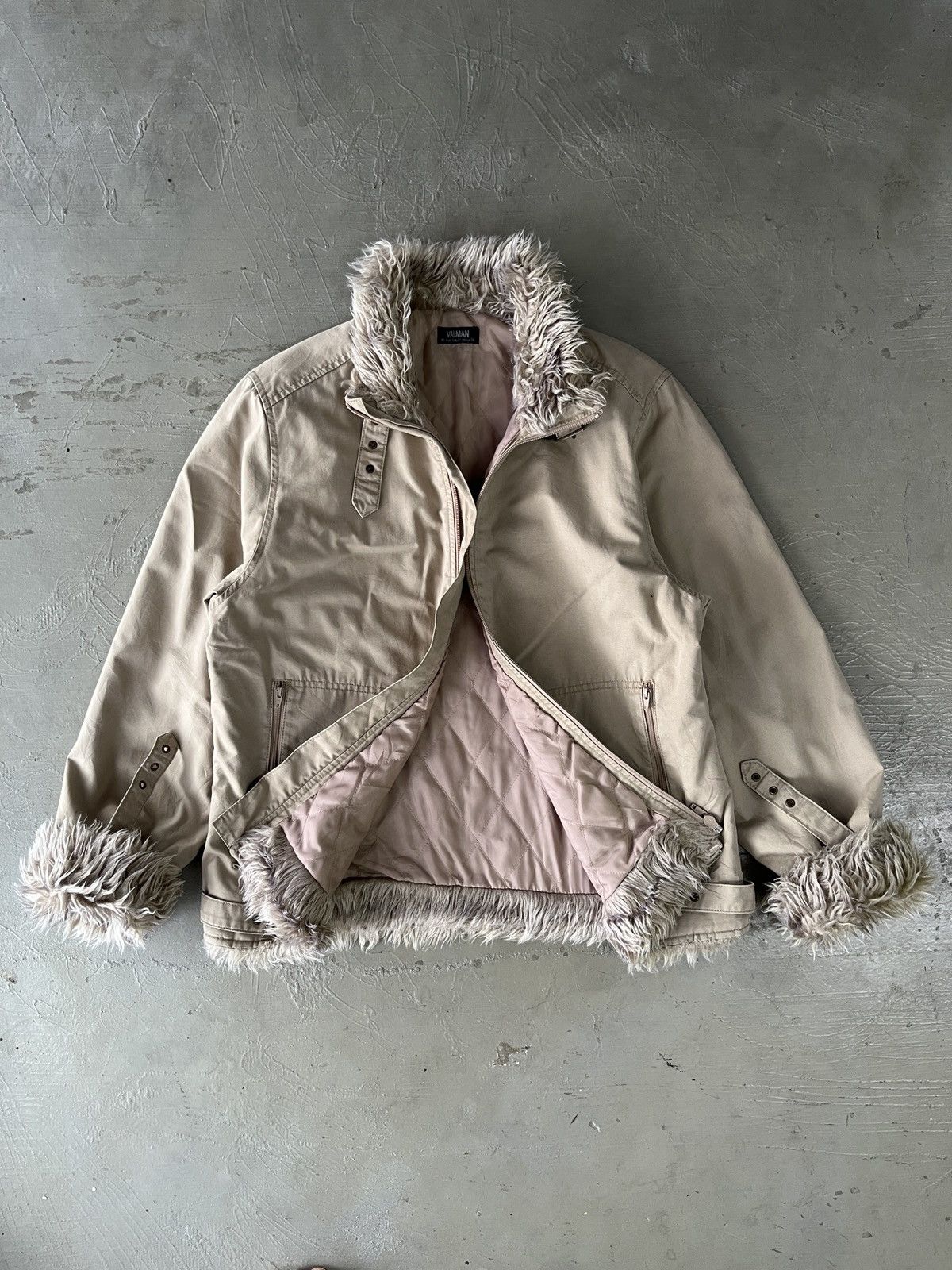 Tornado Mart JAPANESE FUR JACKET BIKERS BONDAGE ZIPPER GOTHIC PUNK STYLE Size US M / EU 48-50 / 2 - 12 Thumbnail
