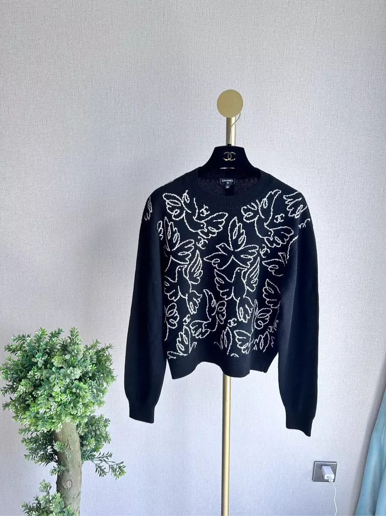 Chanel Chanel Black White Dove Cashmere Sweater - dmc Size US S / EU 44-46 / 1 - 1 Thumbnail