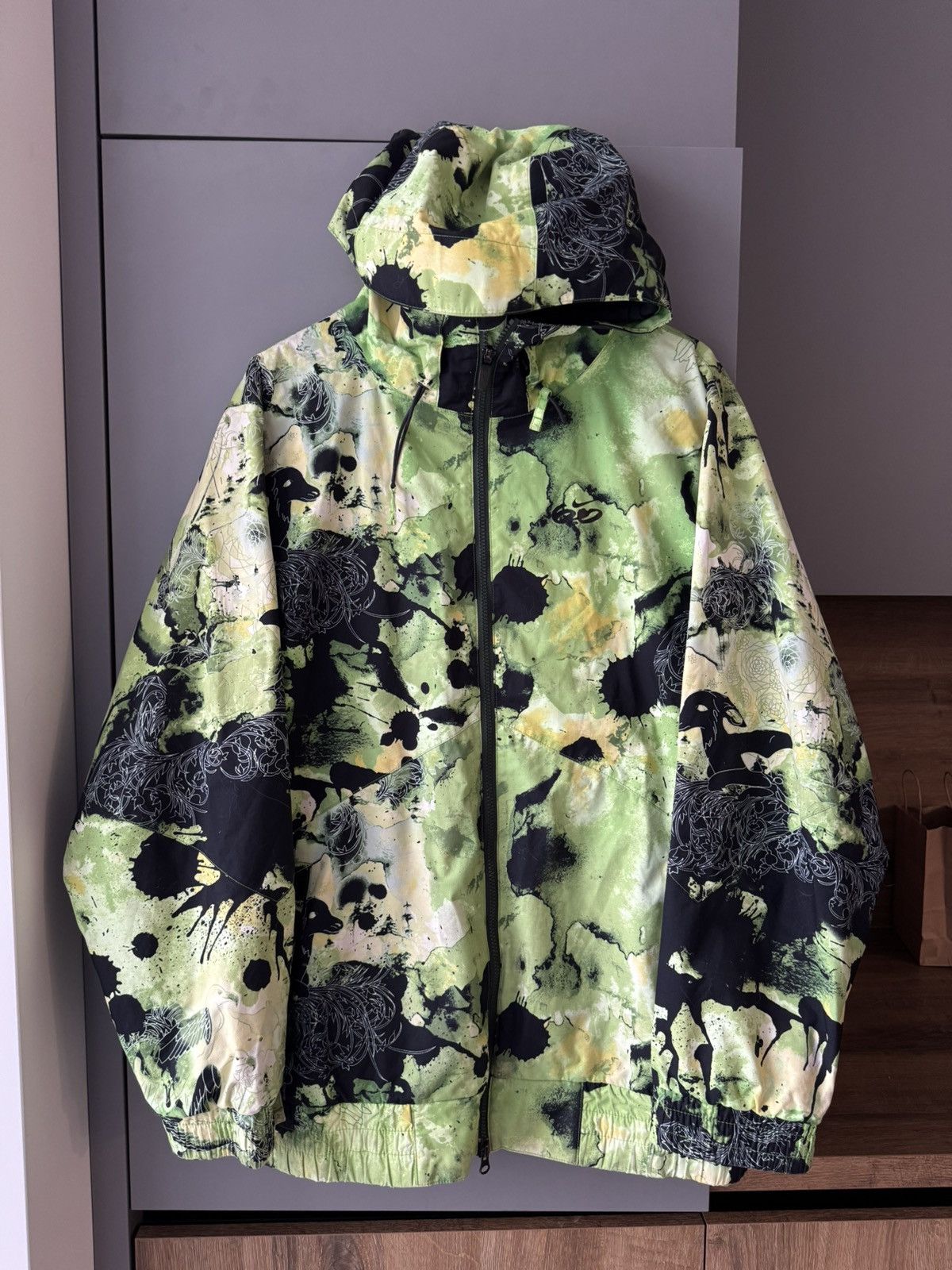 Nike SB Kampai Snowboarding Jacket Green Tie Dye Men SB