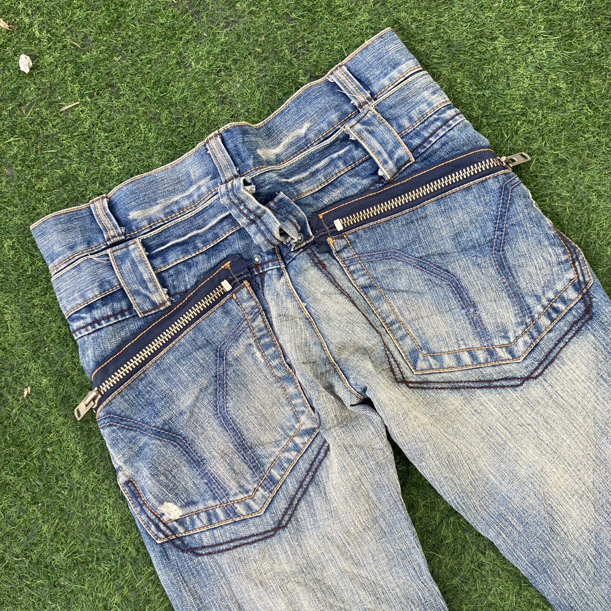 If Six Was Nine HERITAGE STONE FLARED DISTRESSED JEANS Size US 30 / EU 46 - 9 Thumbnail