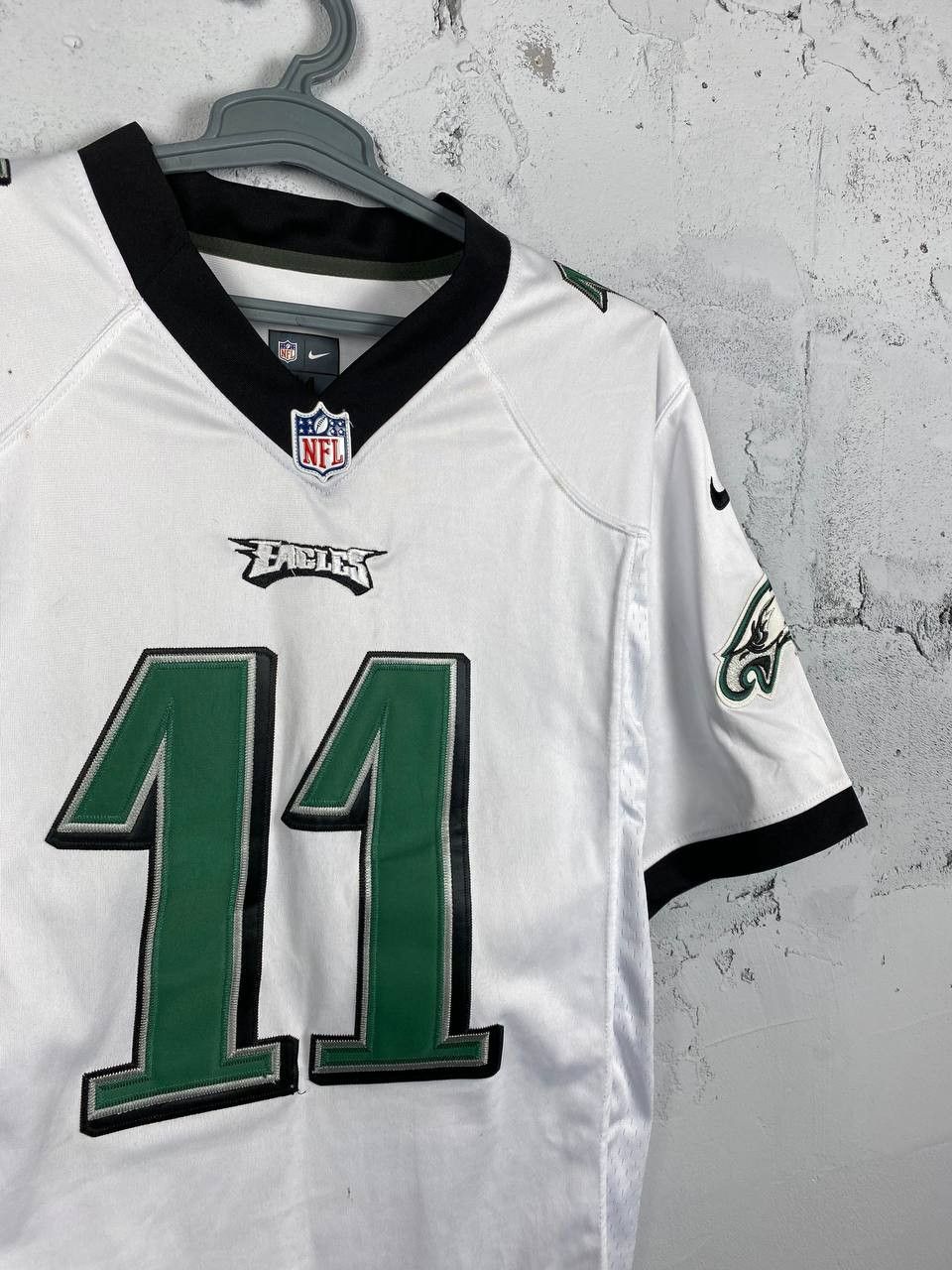 NFL × Nike White Carson Wentz 11 Eagles Jersey Size US M / EU 48-50 / 2 - 3 Thumbnail