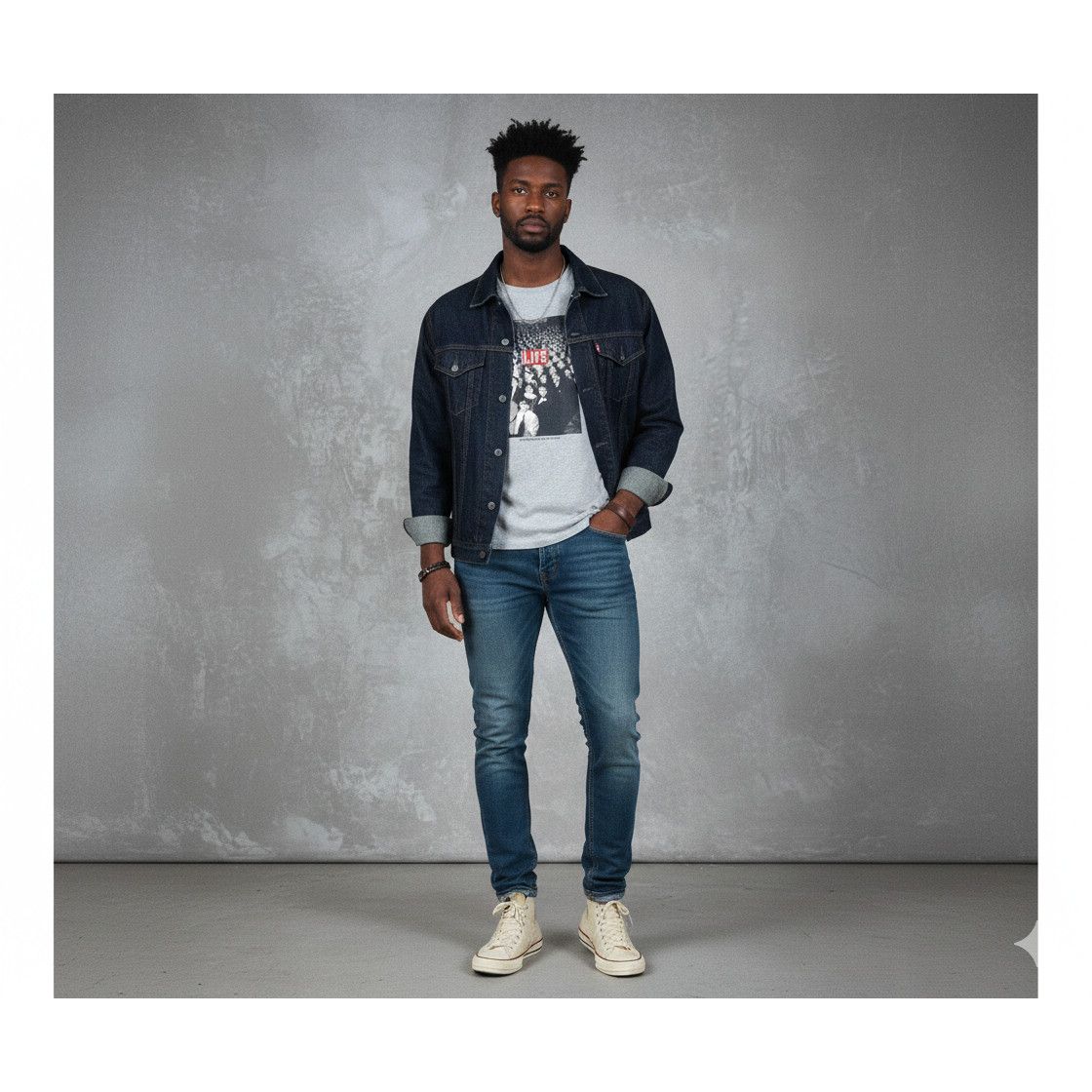 United Colors Of Benetton UCB X Life Magazine Men's Small Gray T Shirt Tee Cinema 3D Size US S / EU 44-46 / 1 - 2 Thumbnail