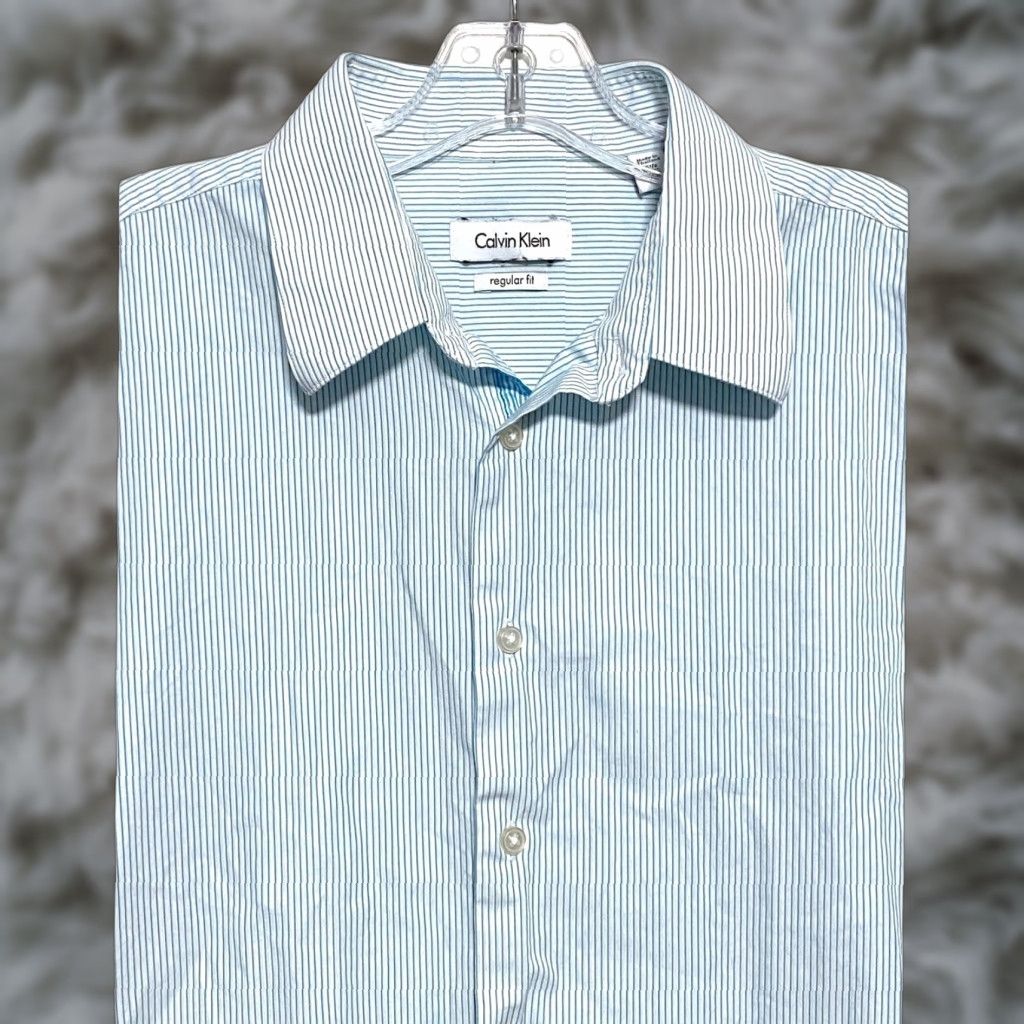 Calvin Klein Calvin Klein Dress Shirt Mens 16.5 34-35 Regular Fit Striped Blue Seersucker Long Sleeve Button Cuff White 100% Cotton Size 46R - 1 Thumbnail