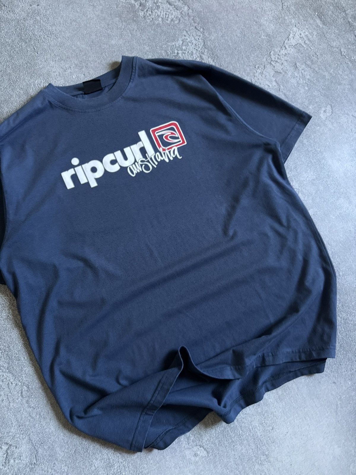 Rip Curl Rip Curl XL/size big logo Australia 🇦🇺 tee Tshirts surfing Size US XL / EU 56 / 4 - 3 Thumbnail