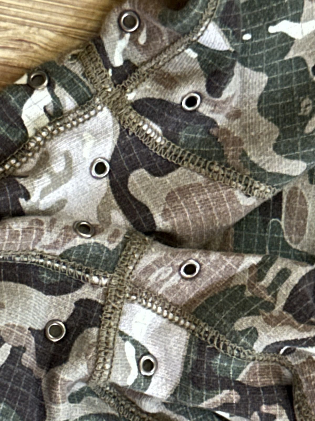 Bape 2011 BAPE ghost camo fullzip with patches Size US L / EU 52-54 / 3 - 9 Thumbnail