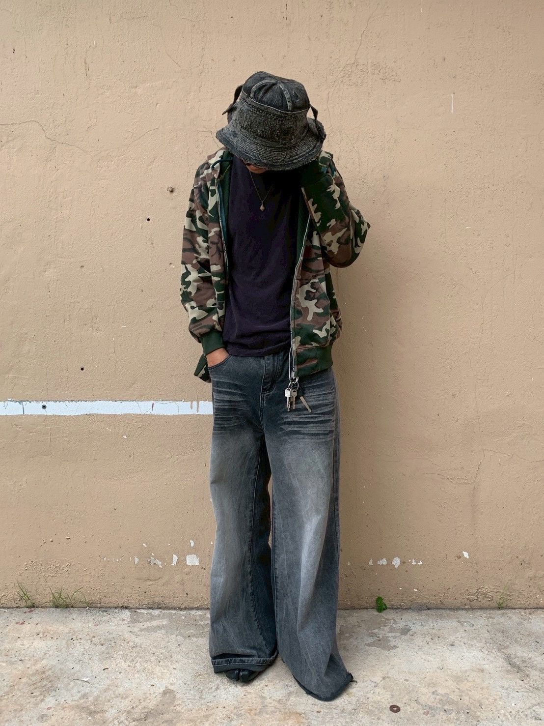 Vintage Vintage 80s Thermal Lined Camo Hoodie Zip Up Distressed ERD Size US M / EU 48-50 / 2 - 7 Thumbnail
