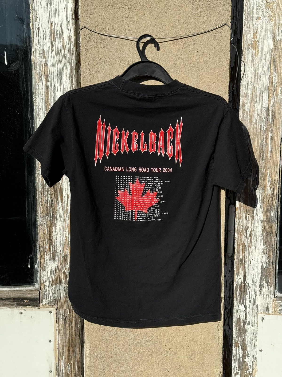 Band Tees × Vintage Nickelback The Long Road Tour Shirt 2004 Black Band Tee M Size US M / EU 48-50 / 2 - 8 Thumbnail