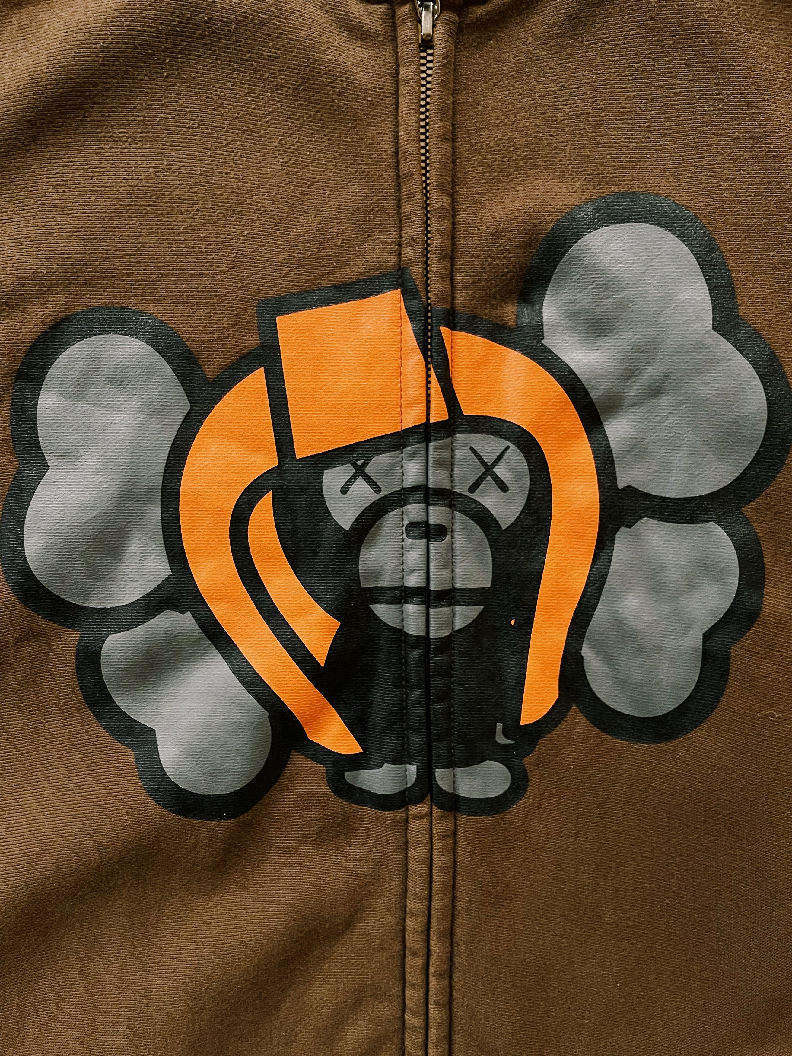 Bape Vintage Bape A Bathing Ape Baby Milo X KAWS Fullzip Hoodie Size US L / EU 52-54 / 3 - 3 Thumbnail