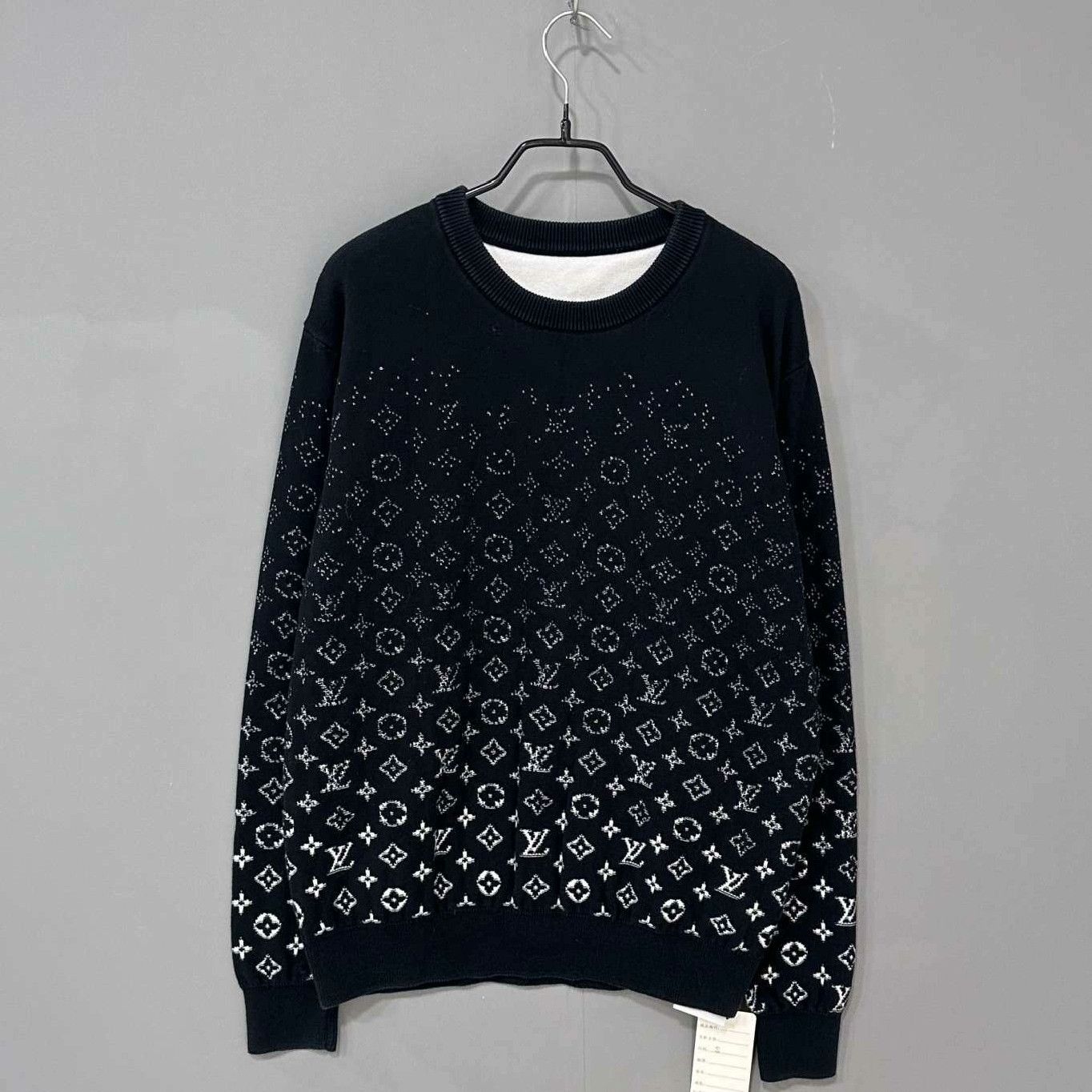 Louis Vuitton Louis Vuitton Knit Gradient Multi Sweater s Men Size US S / EU 44-46 / 1 - 1 Thumbnail
