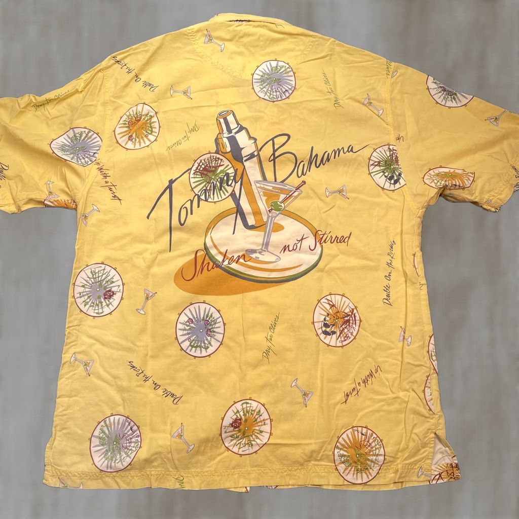 Tommy Bahama Tommy Bahama Shirt Mens Medium Yellow Shaken Not Stirred Hawaiian Aloha Cocktail Graphic Print Size US M / EU 48-50 / 2 - 1 Thumbnail