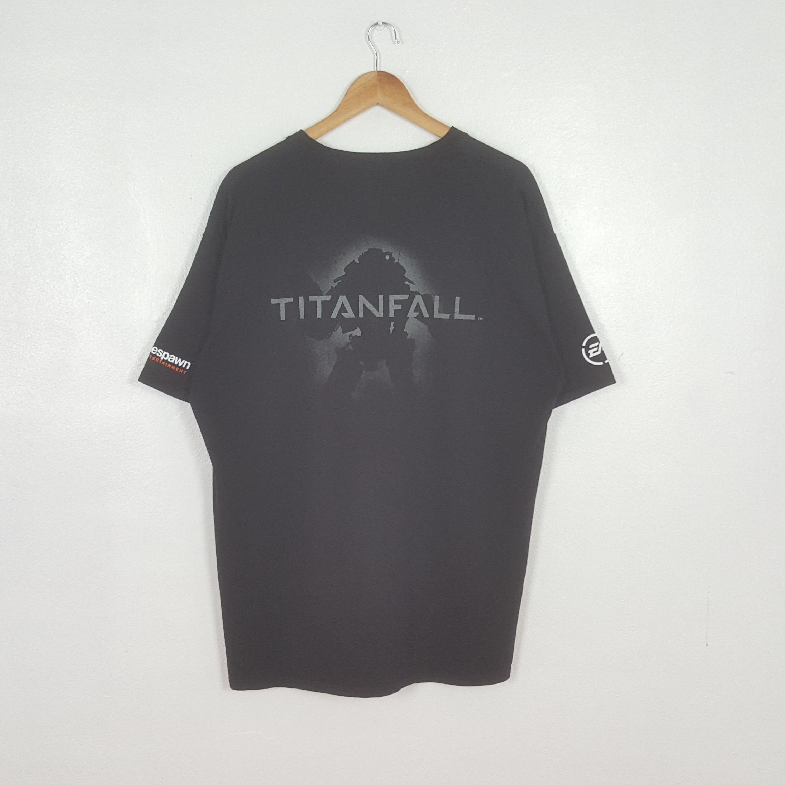 Playstation Vintage Titanfall Playstation Game Streetwear Tshirt C319N61 Size US XL / EU 56 / 4 - 1 Thumbnail
