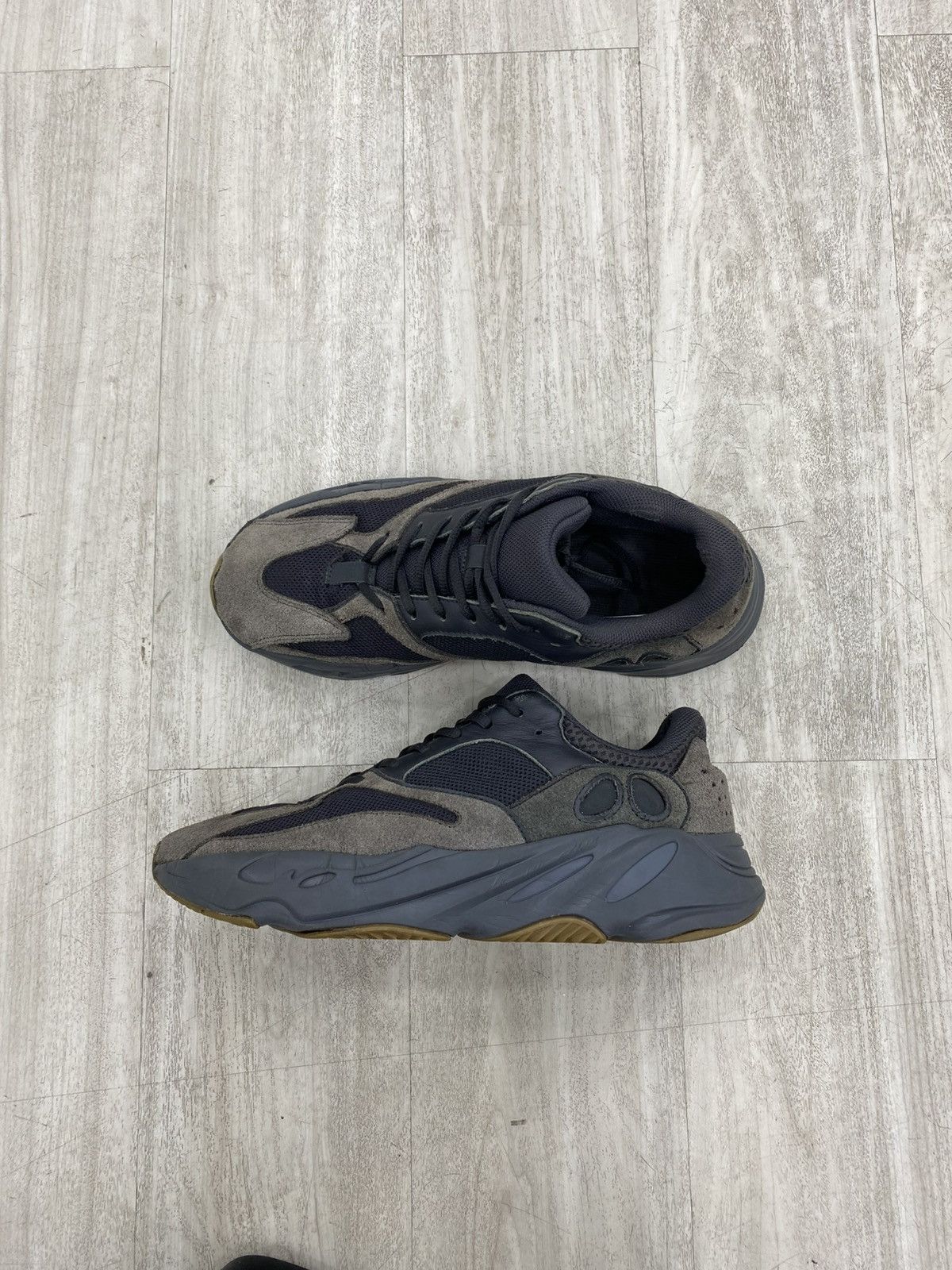 Adidas × Yeezy Adidas yeezy 700 boots utility Size US 10 / EU 43 - 3 Thumbnail