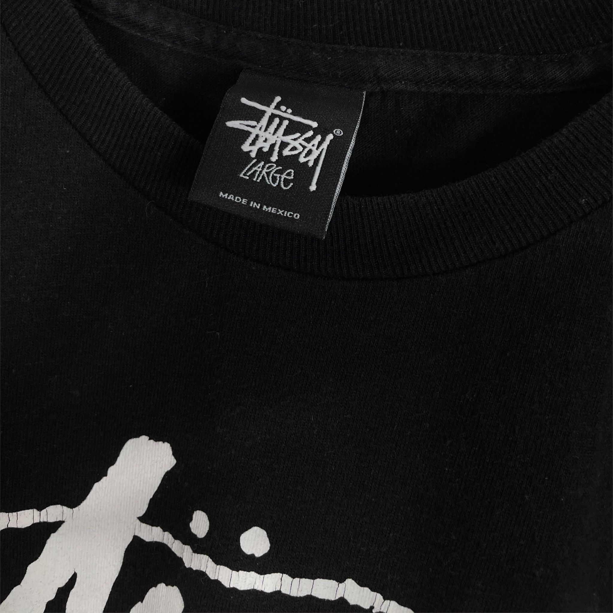 Stussy Stussy World Tour Big Logo Black Tshirt Vintage Size US L / EU 52-54 / 3 - 2 Thumbnail