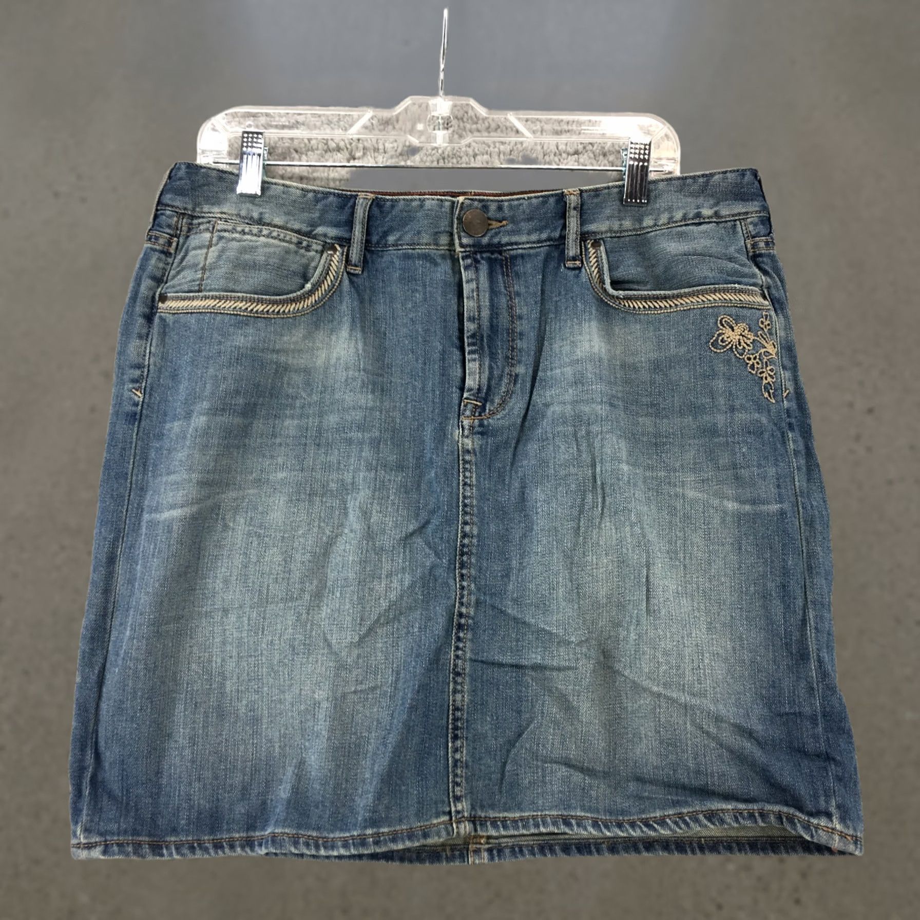 Eddie Bauer Eddie Bauer Denim Skirt Womens 12 Blue Pencil Straight Zip Fly Cotton Blend Skirt Womens 12 Blue Pencil Straight Zip Fly Cotton Blend Size 34" / US 12 / IT 48 - 1 Thumbnail