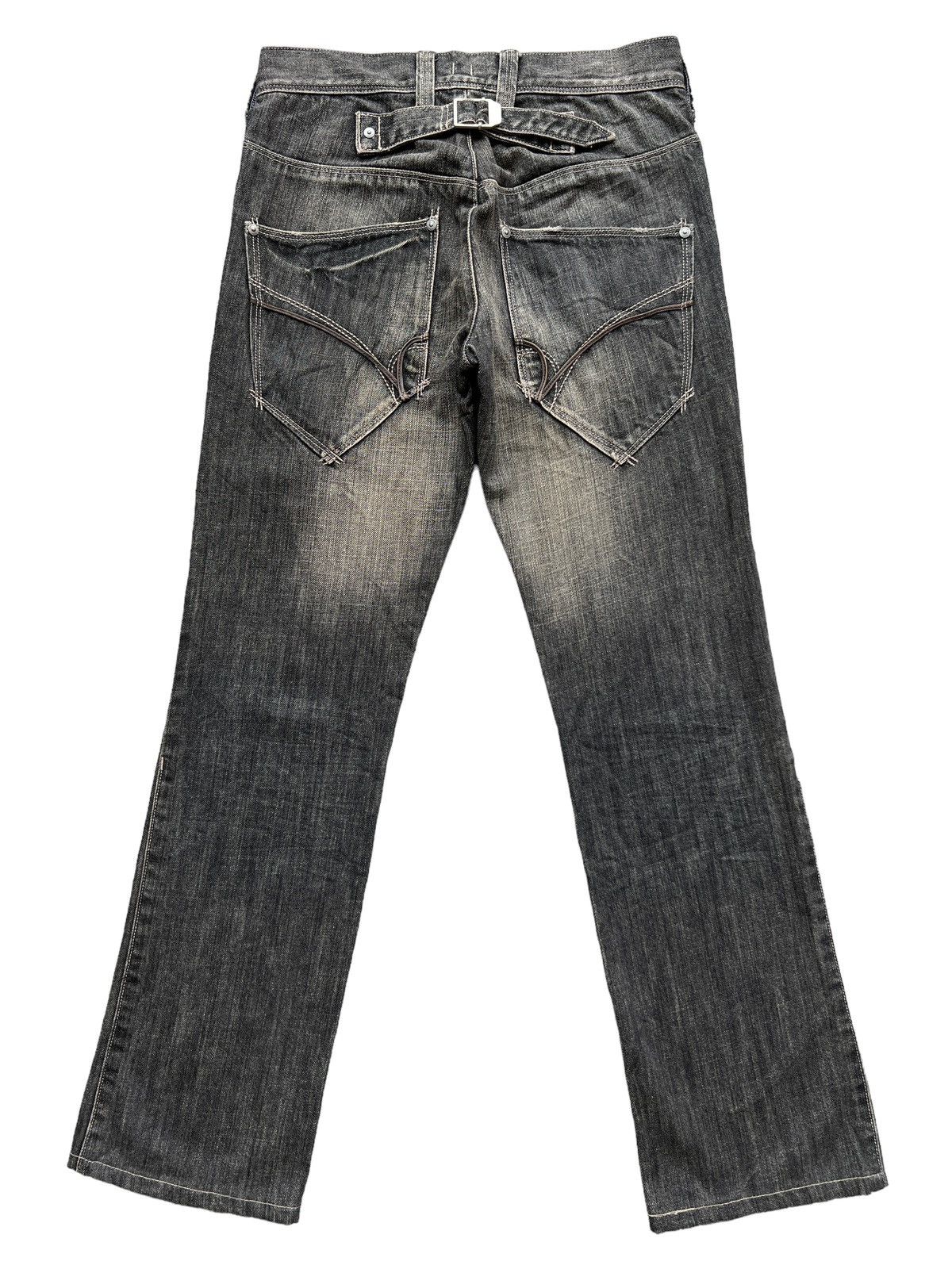 Japanese Brand Japanese Brand Straight Cut Buckle Back Denim Jeans 29x29.5 Size US 29 - 3 Thumbnail