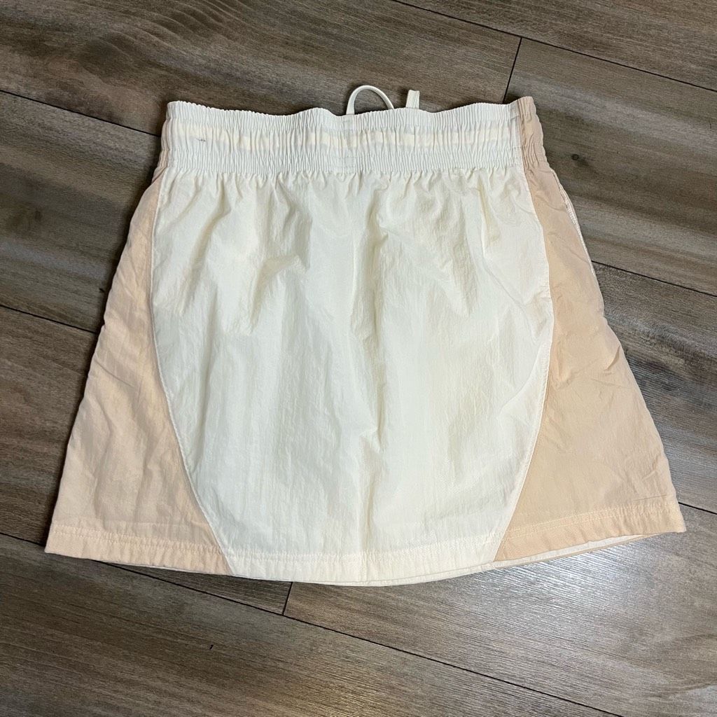 Nike Nike Cream Athletic Workout Skirt Women Small Bin H-7 Size 26" / US 2 / IT 38 - 4 Thumbnail